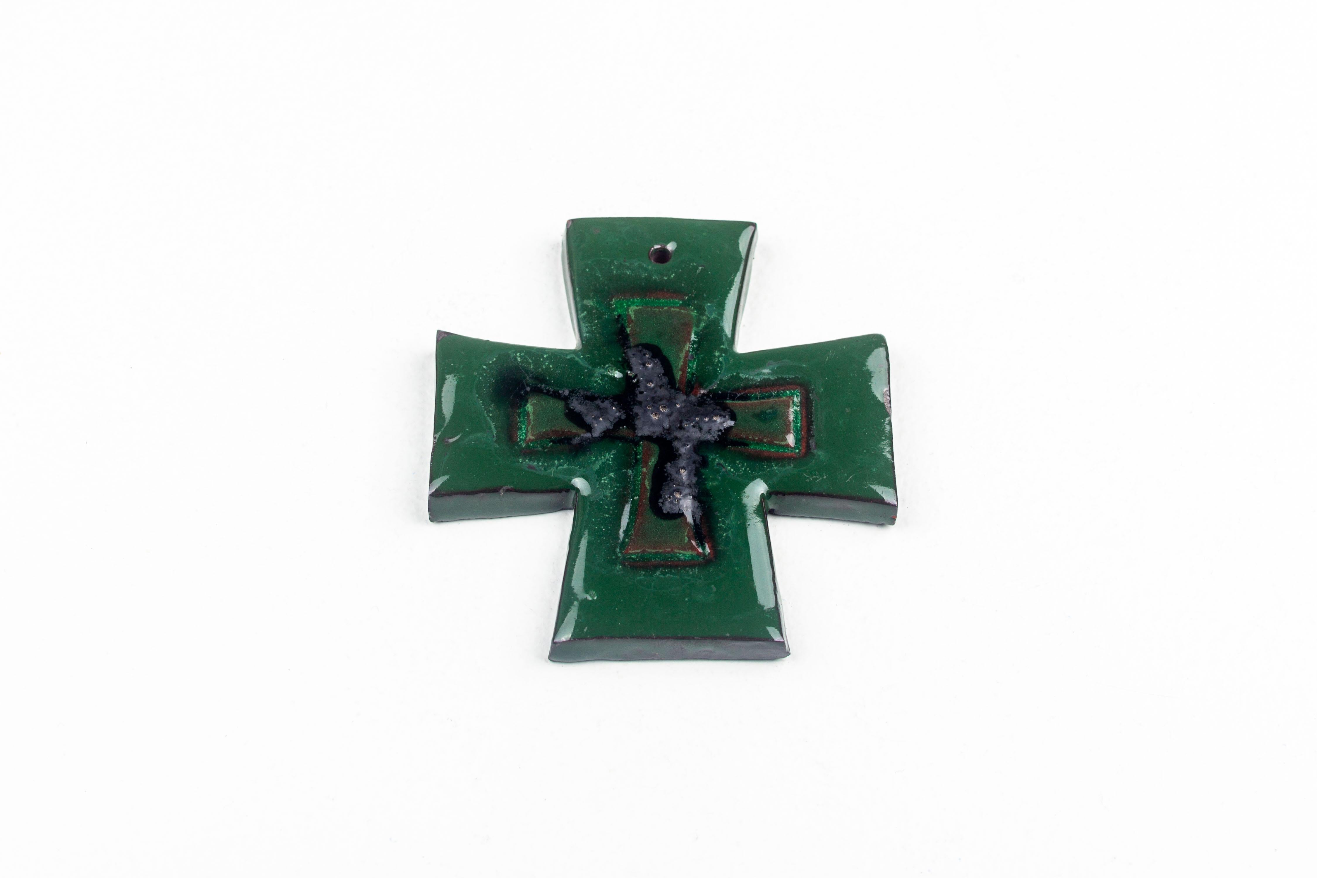 Grünes Malteserkreuz aus Keramik aus der Mitte des Jahrhunderts im Angebot 2
