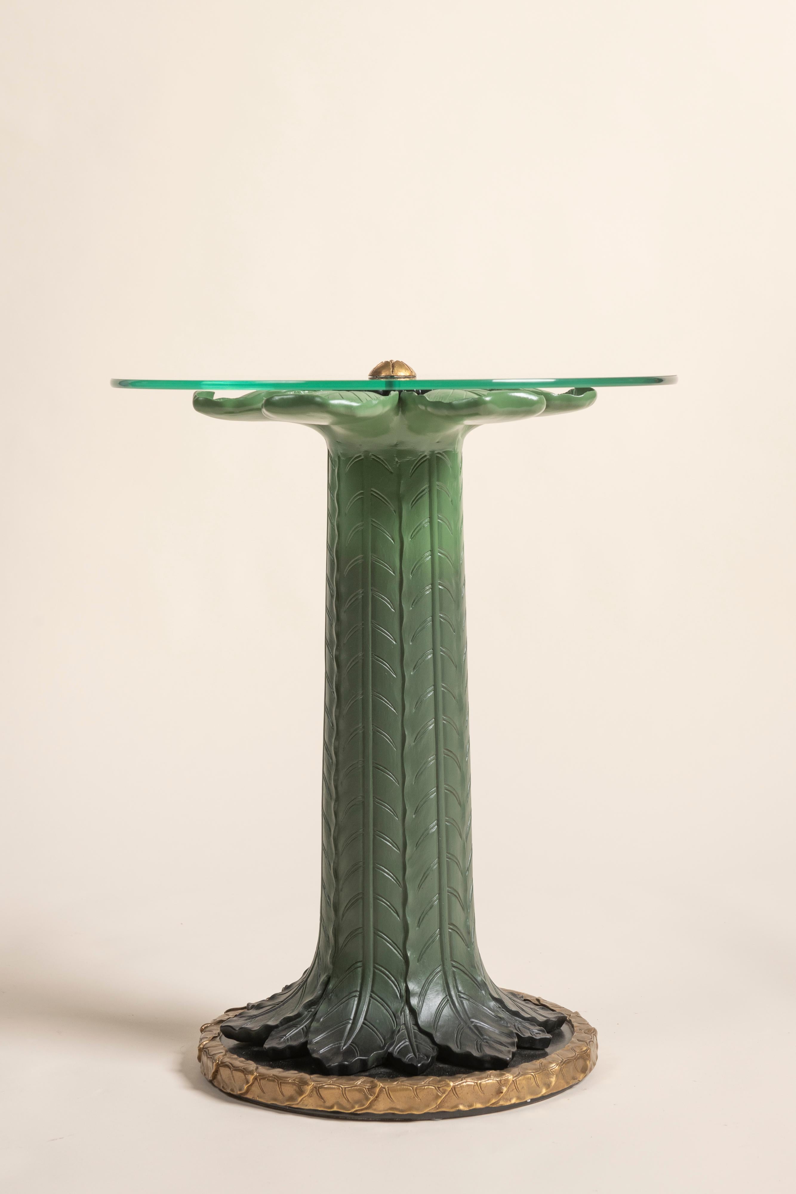 Chinois Table d'appoint Verde ACANTHUS, 2023 en vente