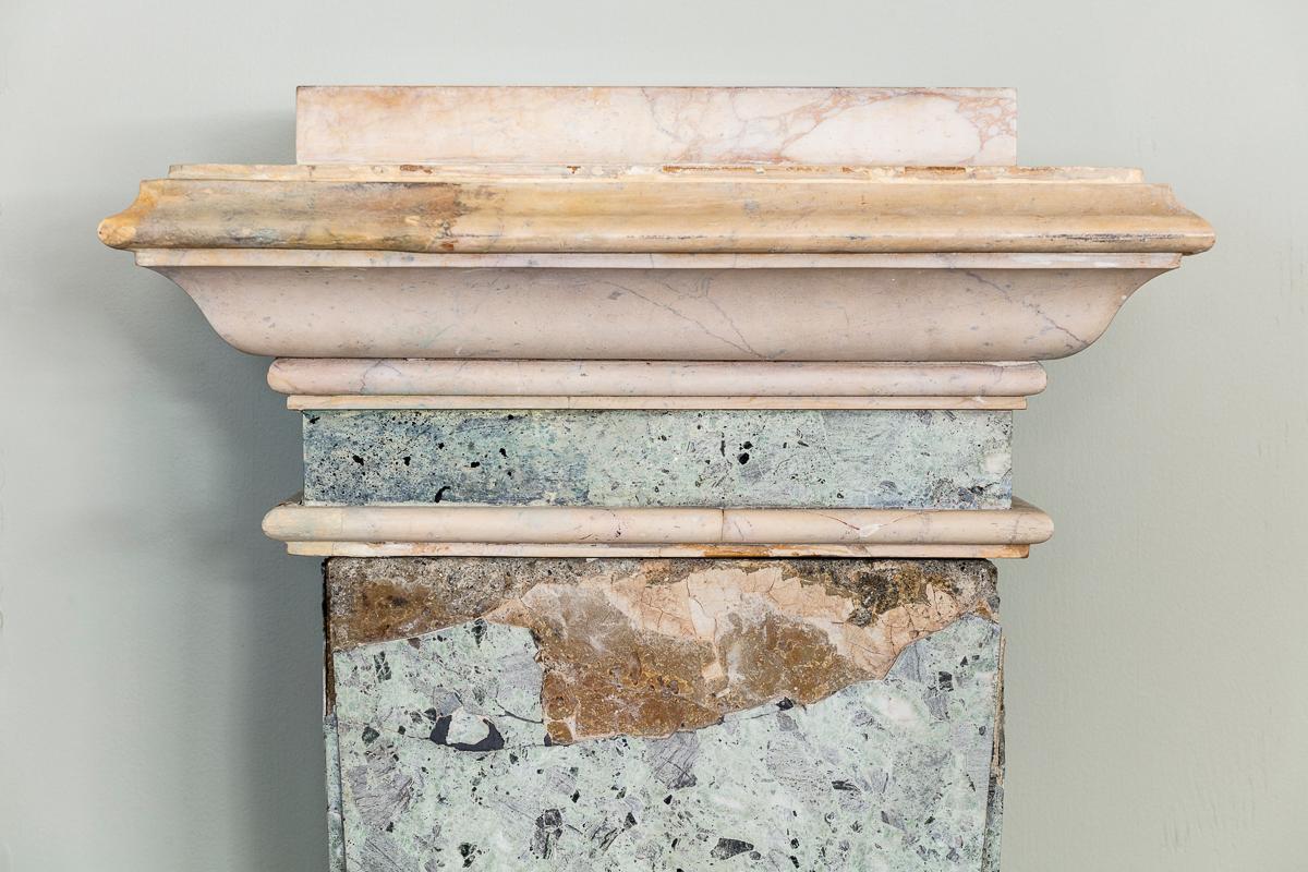 Verde Antico and Statuary Marble Pedestal Plinth Column, 18th Century In Good Condition In London, GB