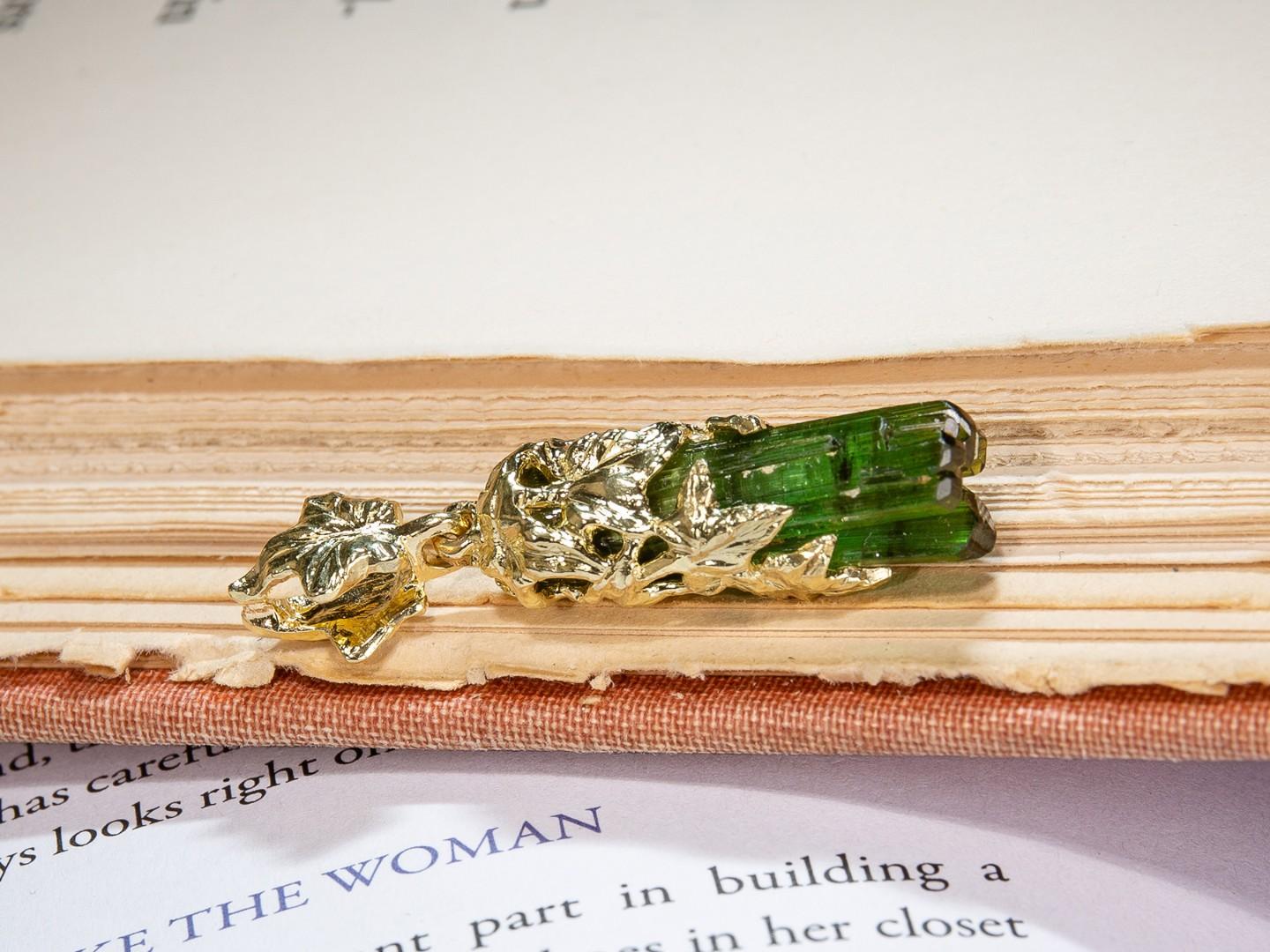 Verdelite Crystal Yellow Gold Ivy Pendant Natural Green Tourmaline 4