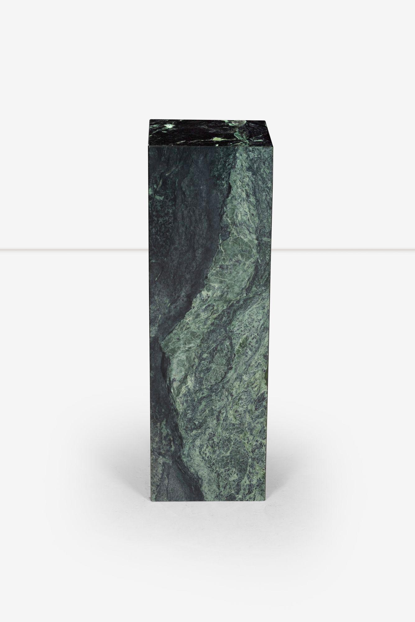 Verdi-Sockel aus Alpi-Marmor im Mangiarotti-Stil im Zustand „Gut“ im Angebot in Chicago, IL