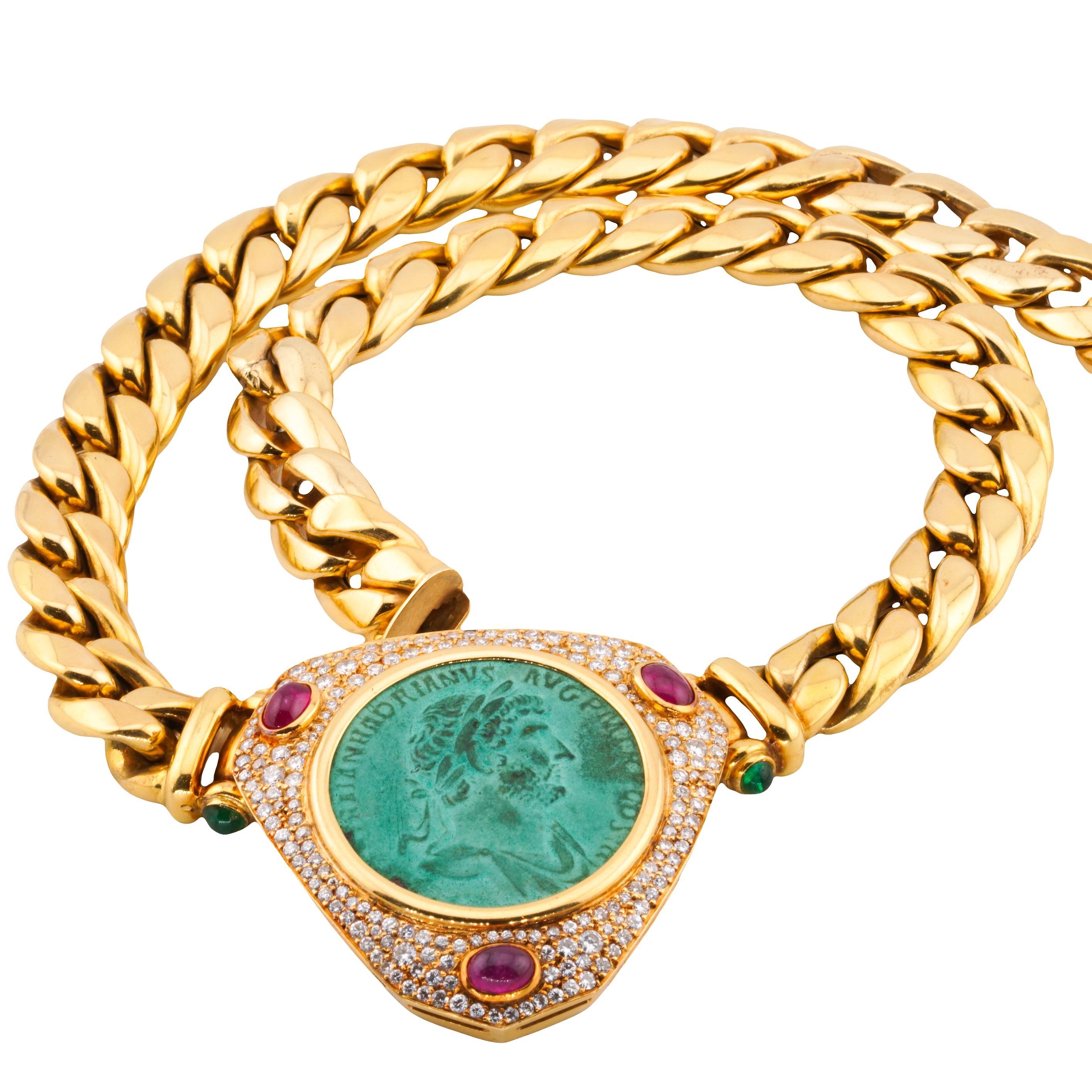Verdi Gioielli 18k Gold Münze Diamant Cabochon Rubin Smaragd Kubanische Link Halskette Damen im Angebot
