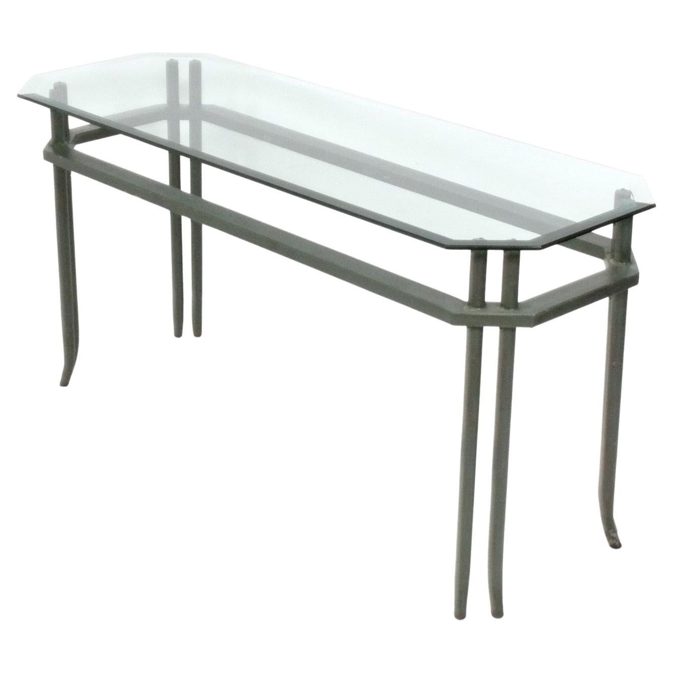 Table console en métal, finition bronze vert, circa 1980s 56 "w x 27.5 "h x 20 "d