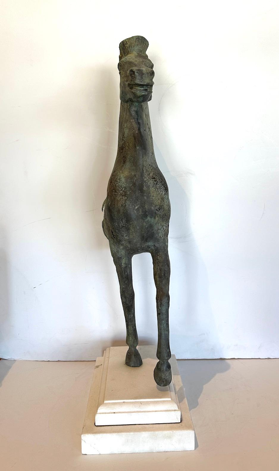 Verdigris-Bronze-Pferdfragment mit Pferd im Angebot 4