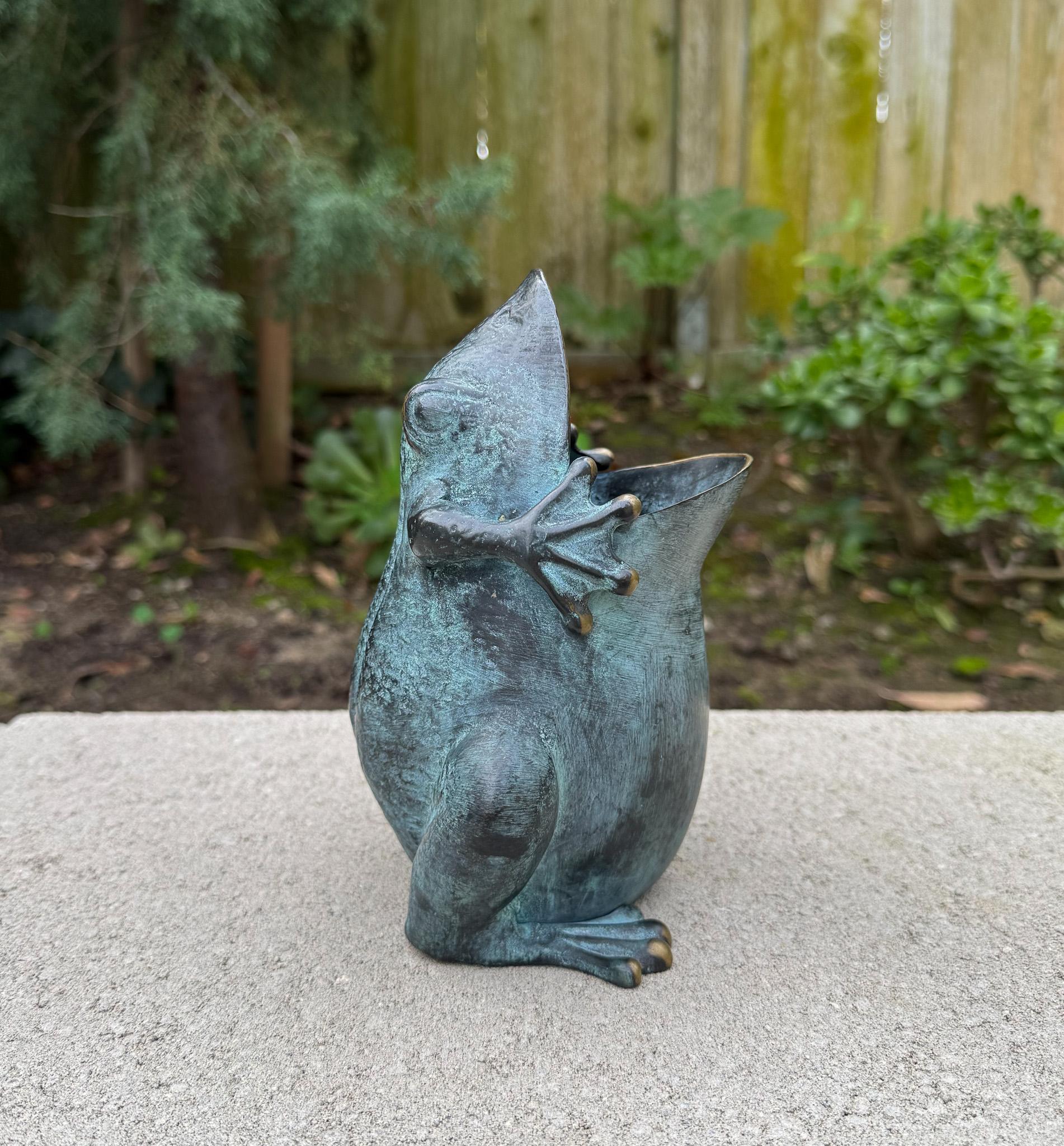 Chinese Verdigris Bronze Sculptural Frog Vase by San Pacific International, 20th Century For Sale