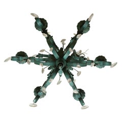 Verdigris-Kronleuchter aus lackiertem Zinn und Eisen mit Schnörkelarm und Kristallen