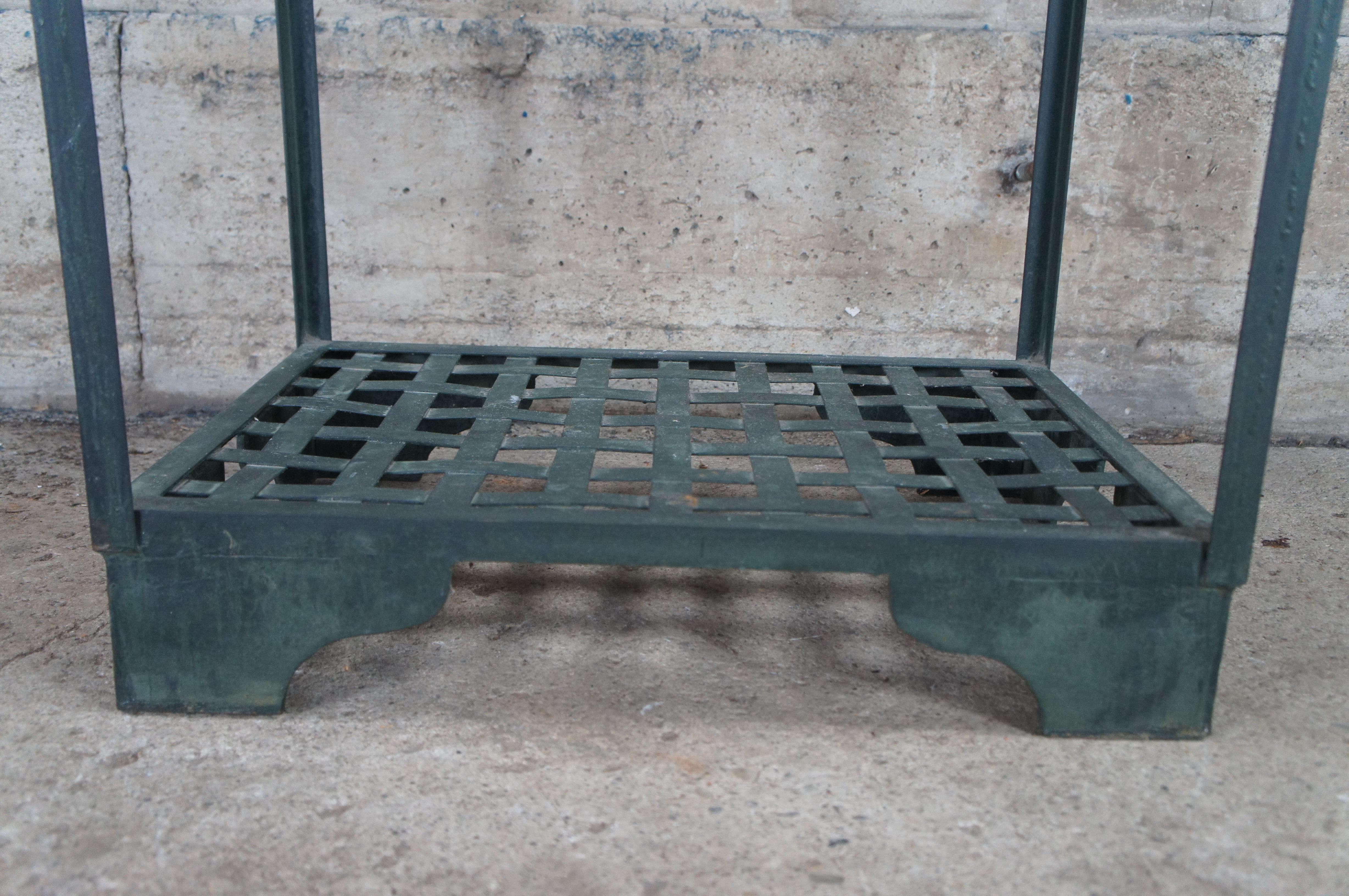Verdigris Hierro Tejido Forma Pagoda Etagere Estante de Pared Estante para Plantas Vintage 83