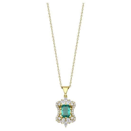 0.82ct Emerald And Diamond Cluster Necklace For Sale