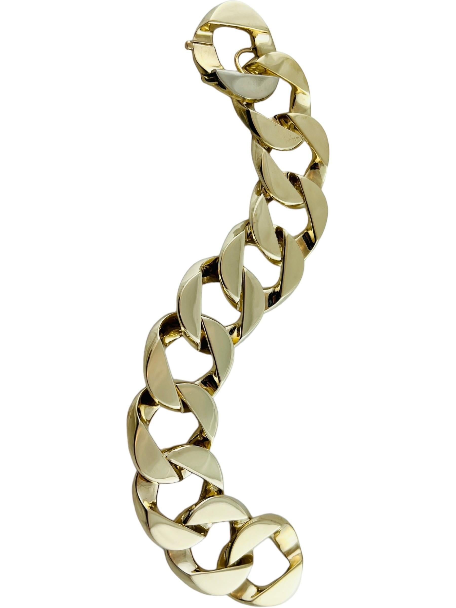 Verdura 14K Yellow Gold Classic Greta Garbo Style Gold Curb Link Bracelet #16770 en vente 9