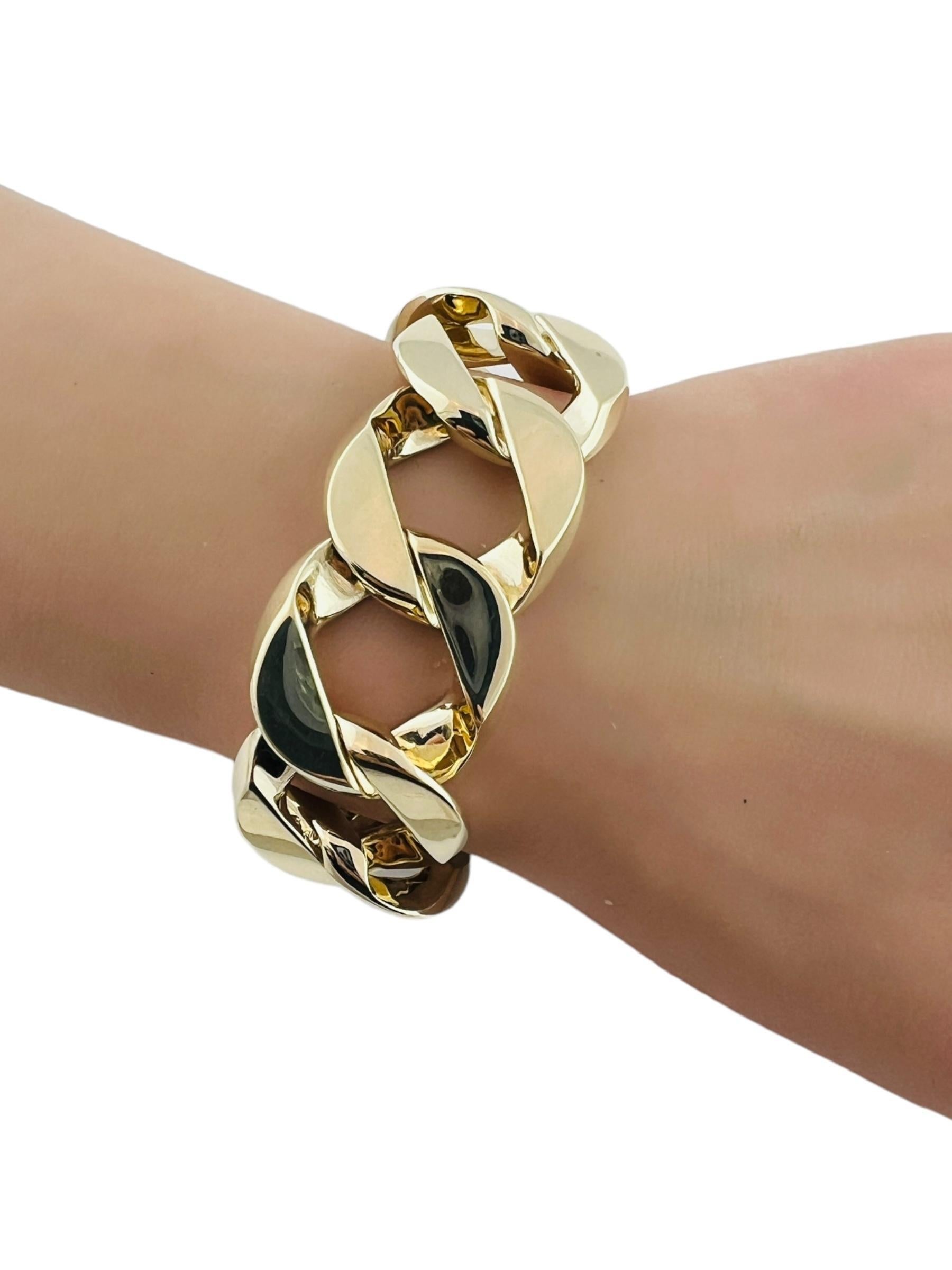 Verdura 14K Yellow Gold Classic Greta Garbo Style Gold Curb Link Bracelet #16770 en vente 11