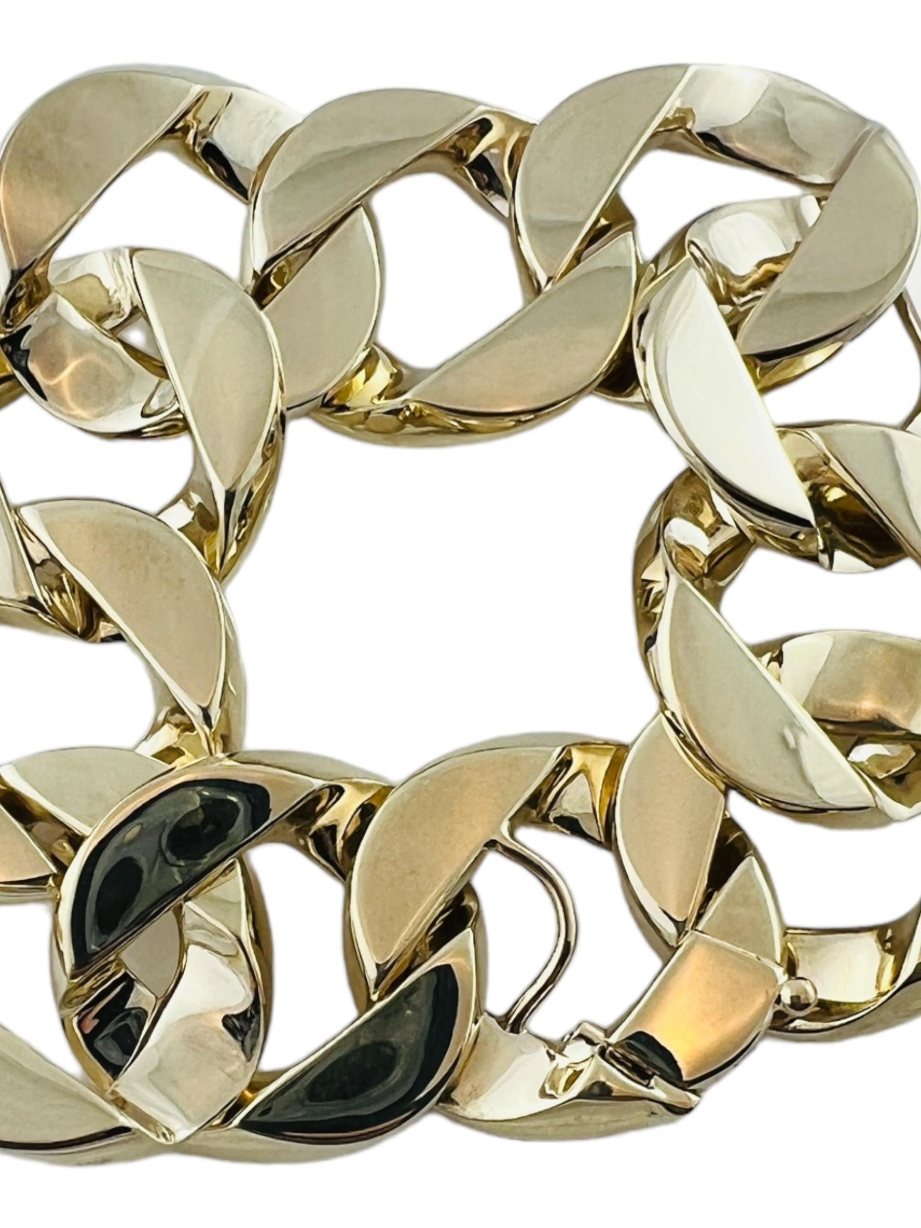 Verdura 14K Yellow Gold Classic Greta Garbo Style Gold Curb Link Bracelet #16770 Pour femmes en vente