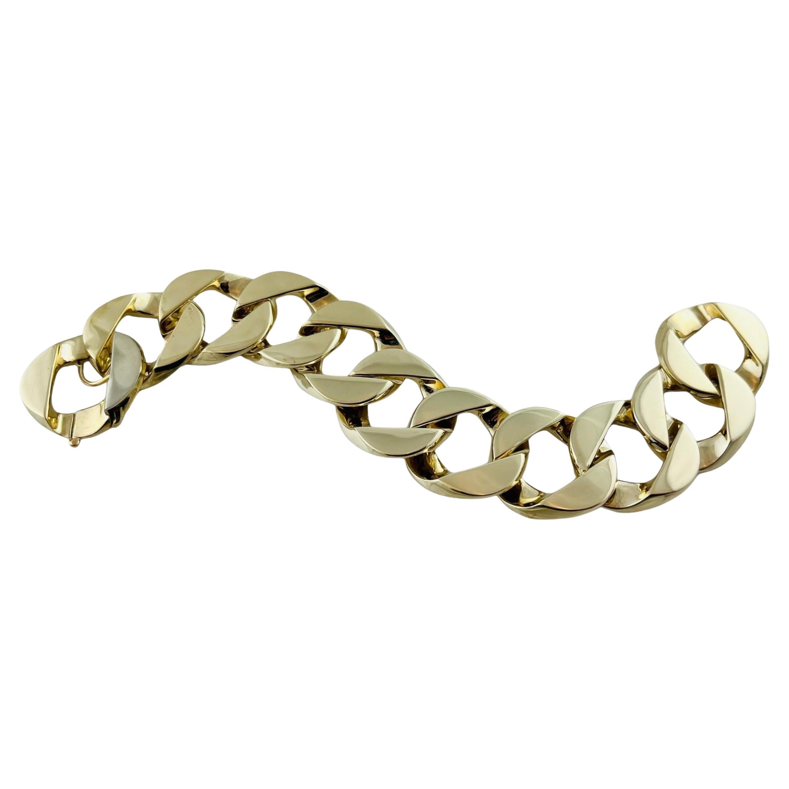 Verdura 14K Yellow Gold Classic Greta Garbo Style Gold Curb Link Bracelet #16770 For Sale