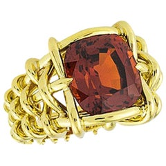 Vintage Verdura 18 Karat Gold and 7.43 Carat Mandarin Garnet Ring