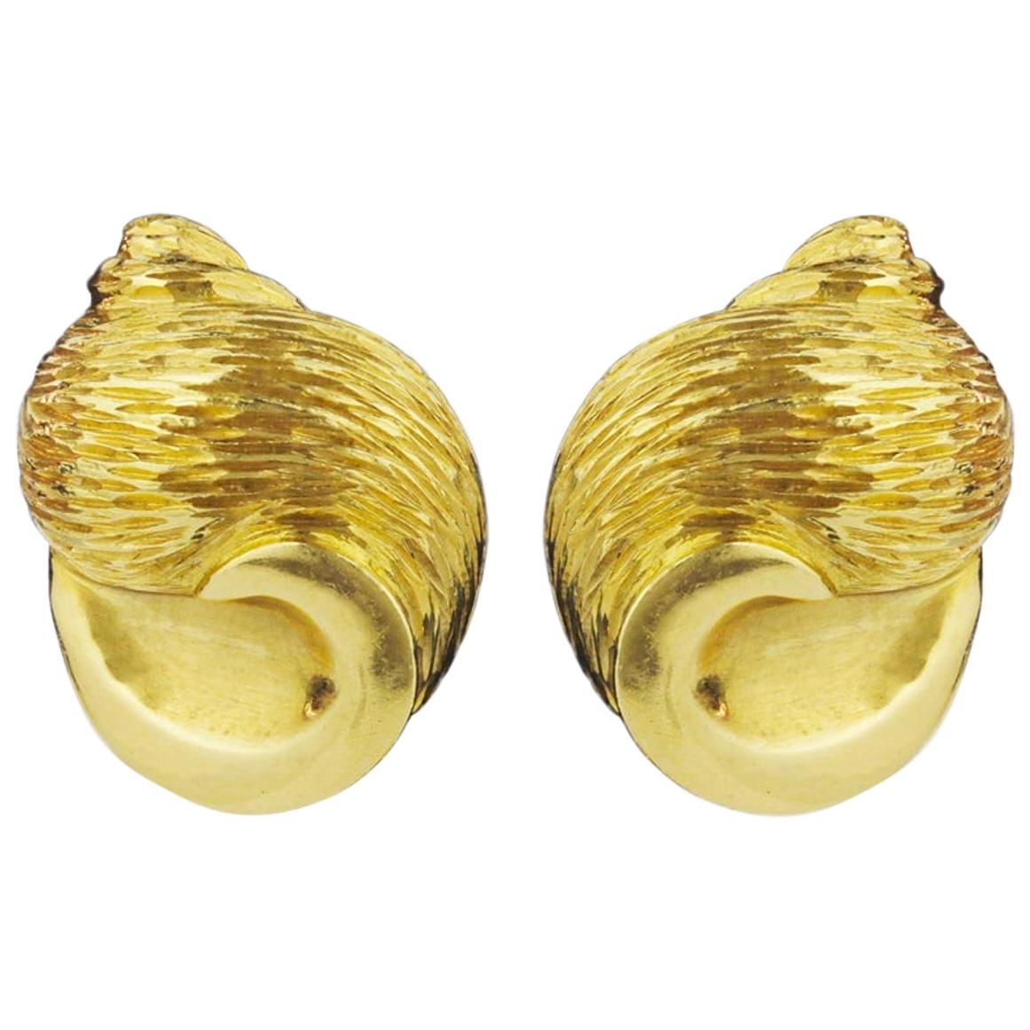 Verdura 18 Karat Gold Turban Shell Ear Clips