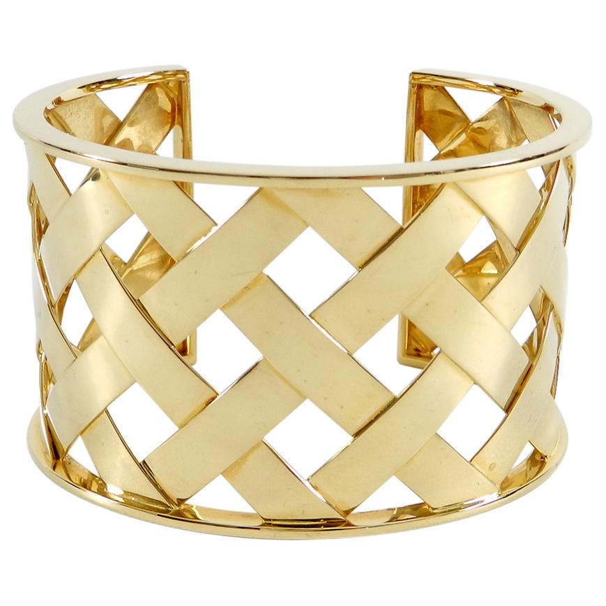 Verdura 18 Karat Yellow Gold Criss Cross Cuff Bracelet 1