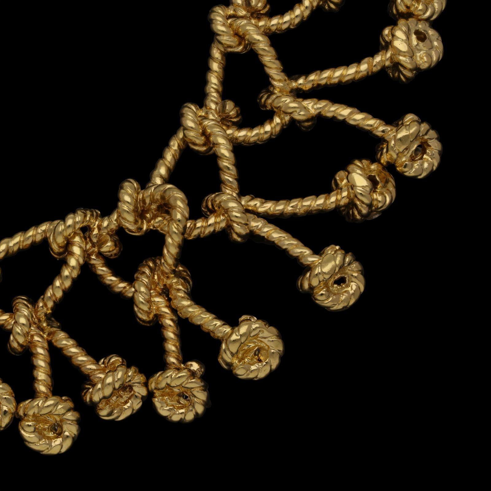 Verdura, colliergatta en or jaune 18 carats et diamants ronds et brillants Bon état - En vente à London, GB