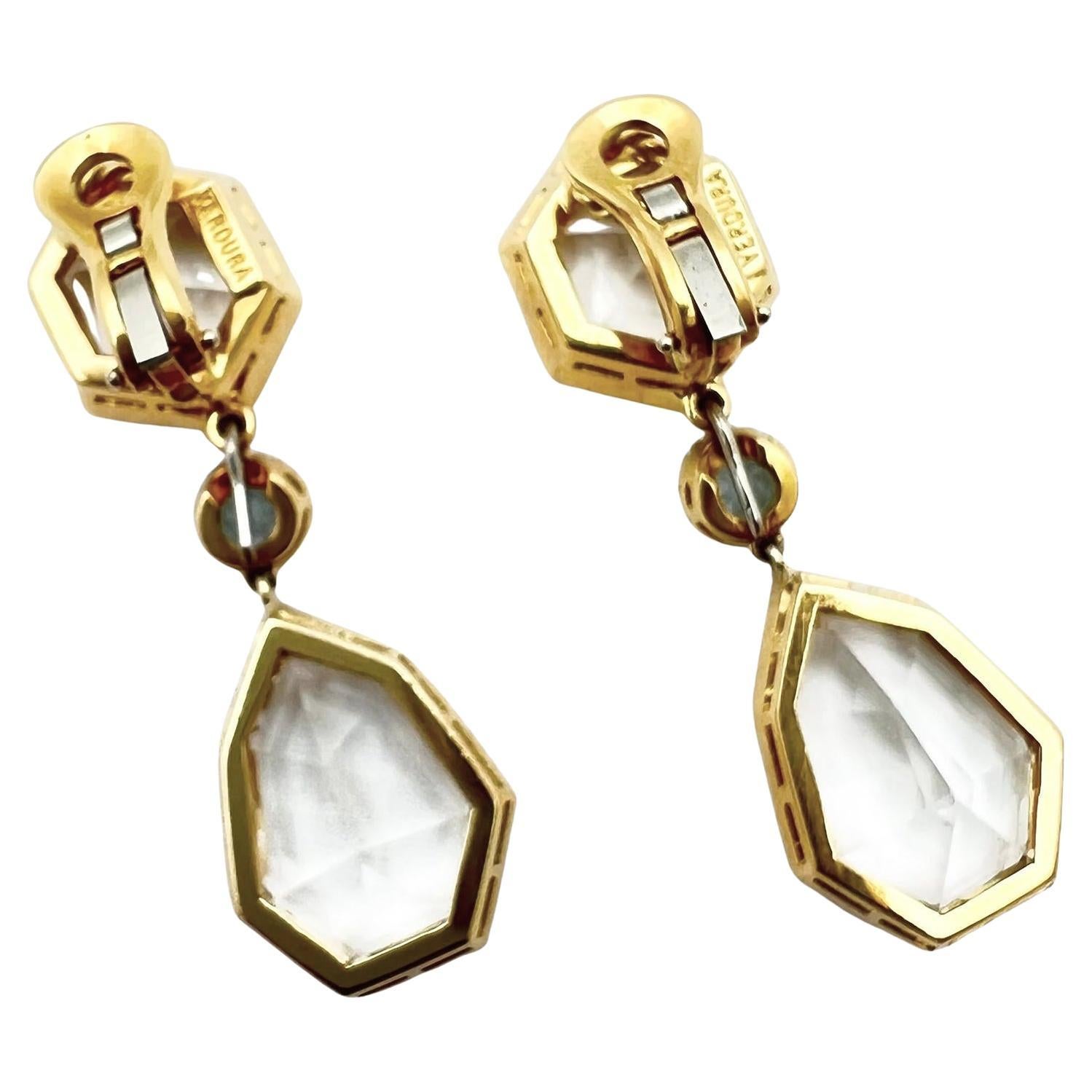 Donna Orecchini bizantini in oro bianco e topazio blu di Verdura 18k in vendita