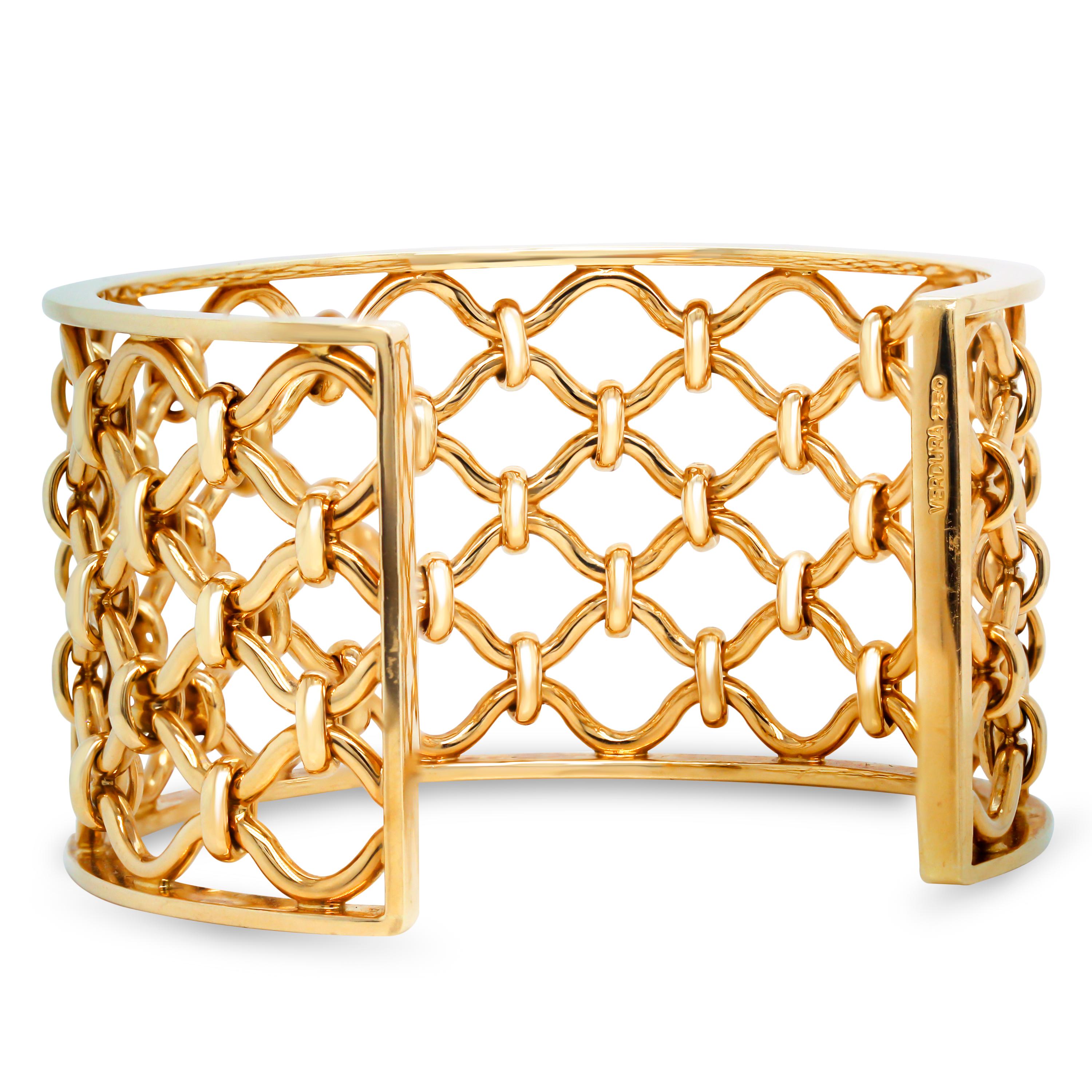 Verdura 18 Karat Yellow Gold Basket Style Cuff Bangle Bracelet In Excellent Condition In Boca Raton, FL