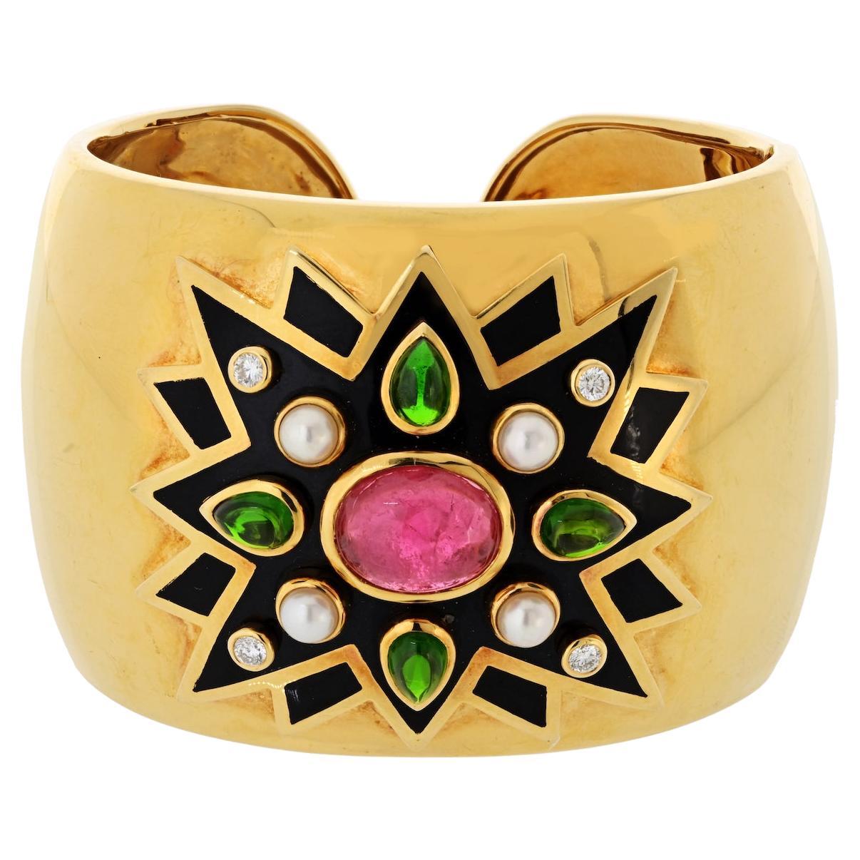 Verdura 18K Yellow Gold Maltese Cross Sunburst Vintage Bracelet