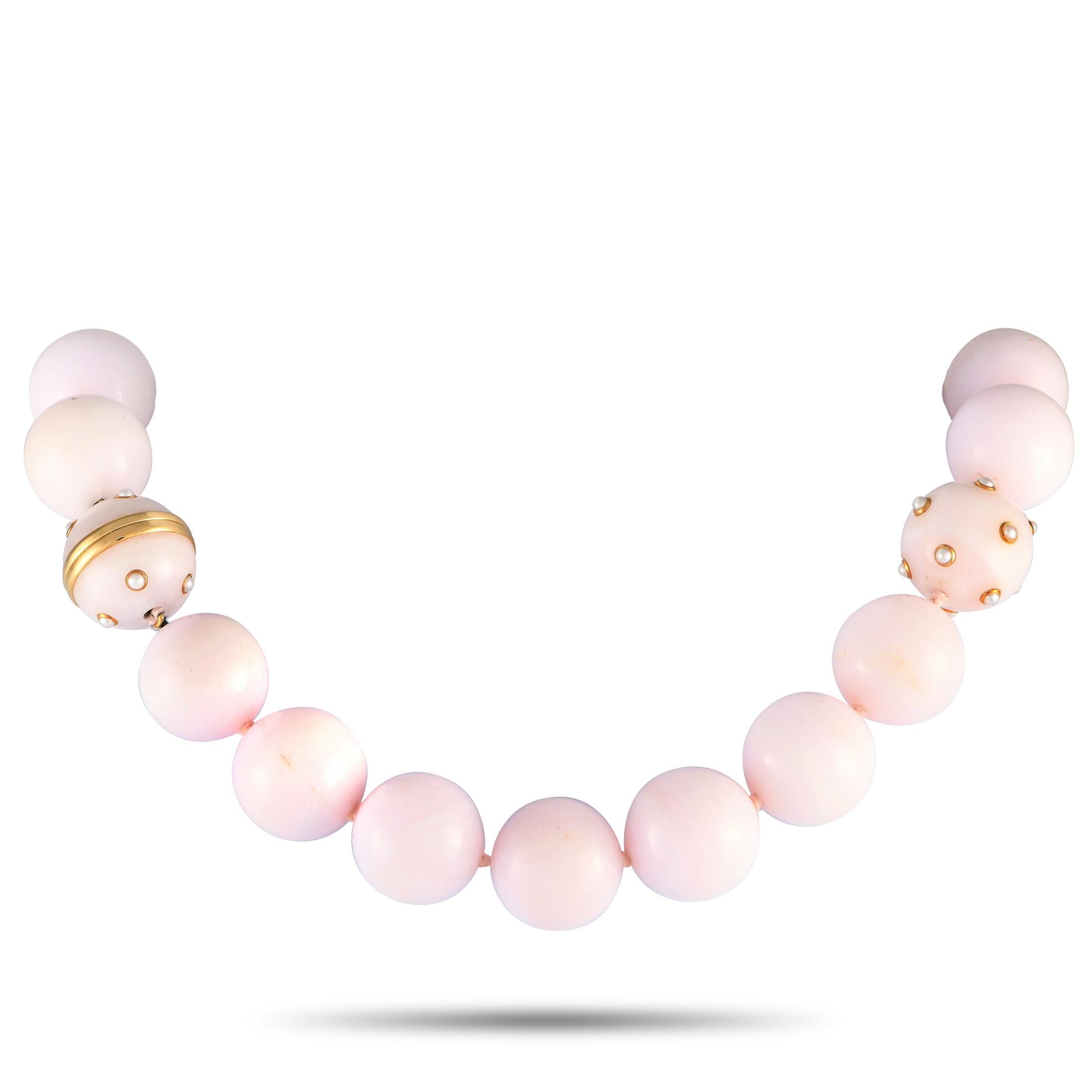 VERDURA 18K Yellow Gold Rose Quartz and Pearl Necklace In Excellent Condition In Southampton, PA