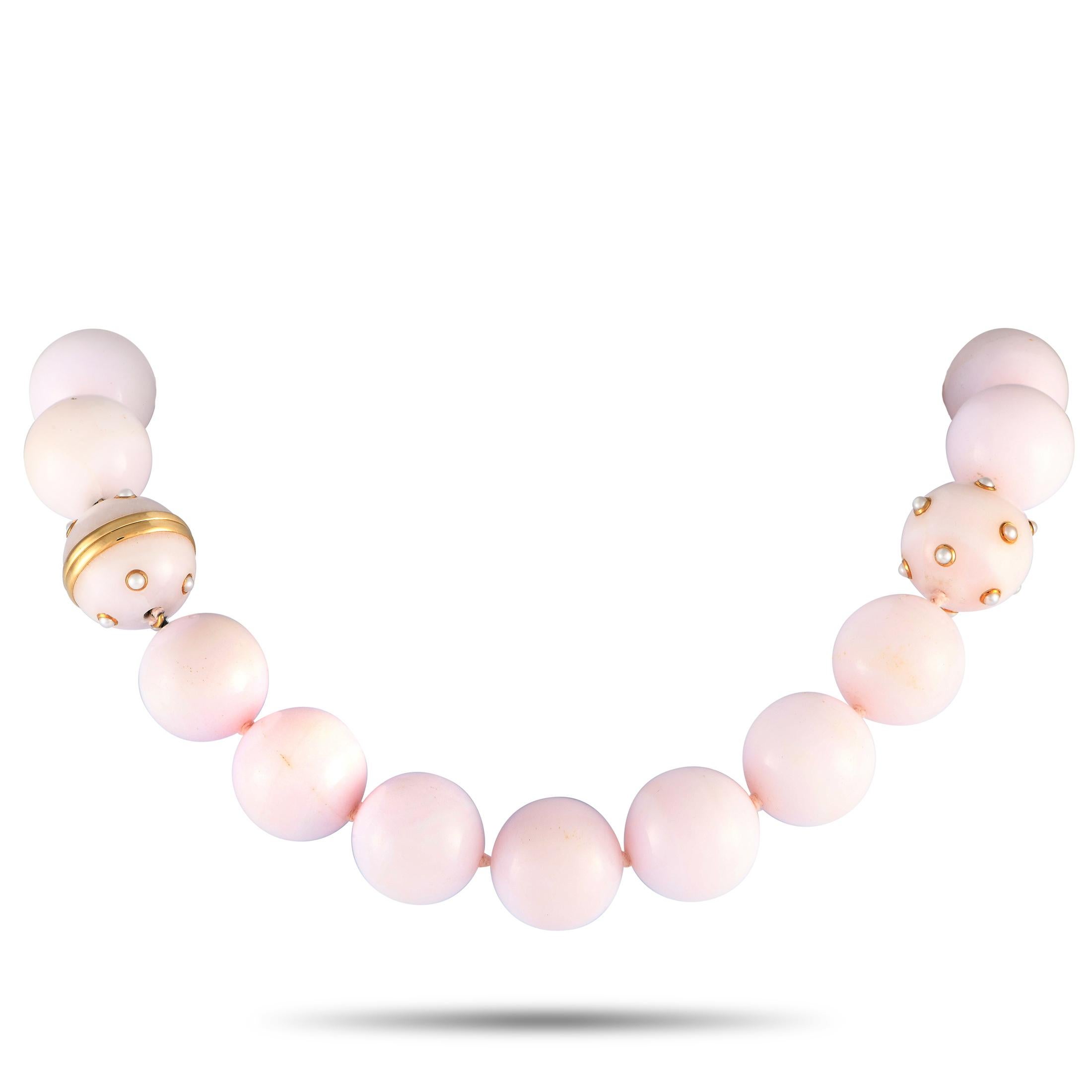 VERDURA 18K Yellow Gold Rose Quartz and Pearl Necklace In Excellent Condition In Southampton, PA