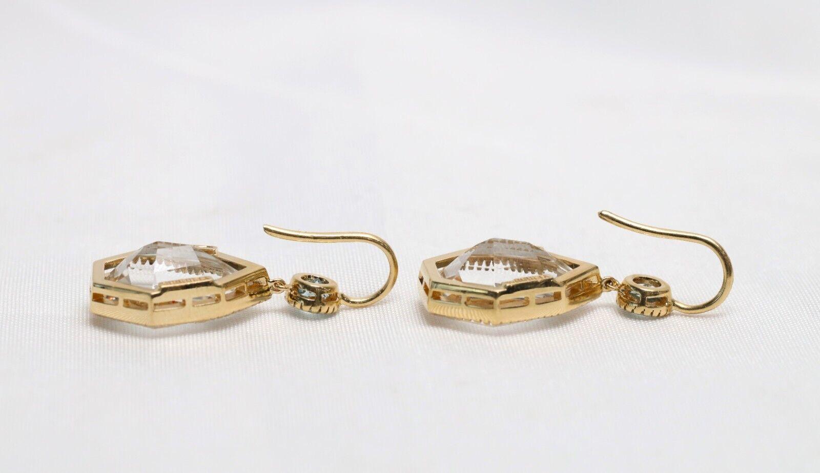 Verdura 18k Yellow Gold White & Blue Topaz Dangle Earrings, 13.1g In Excellent Condition For Sale In Providence, RI