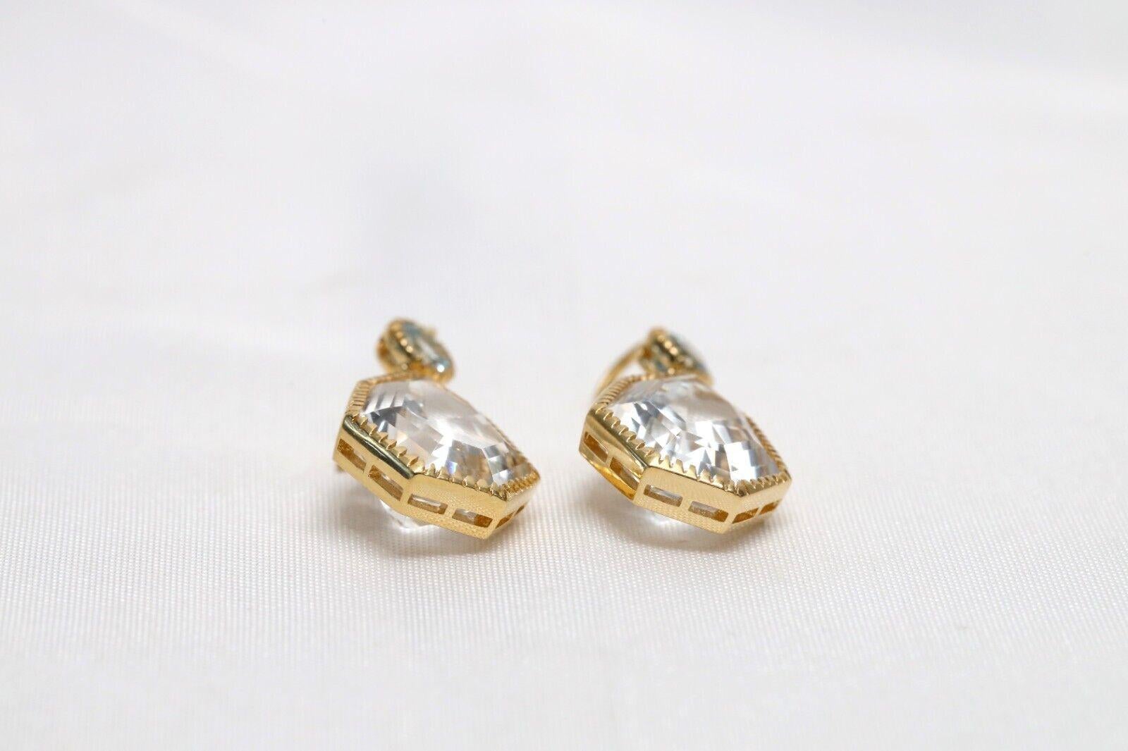 Verdura 18k Yellow Gold White & Blue Topaz Dangle Earrings, 13.1g For Sale 1