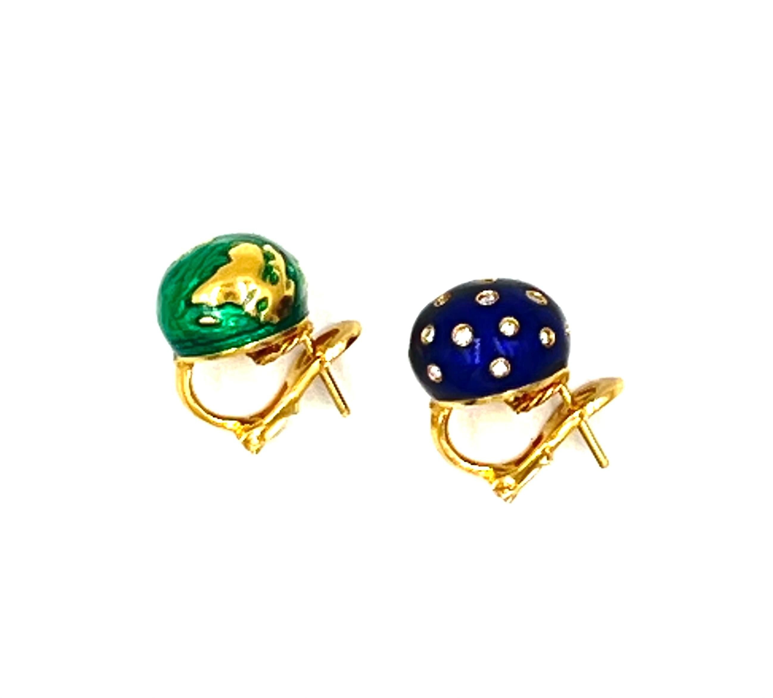 Verdura 18kt Gold Enamel Diamond Dome Earrings In Excellent Condition In Palm Beach, FL