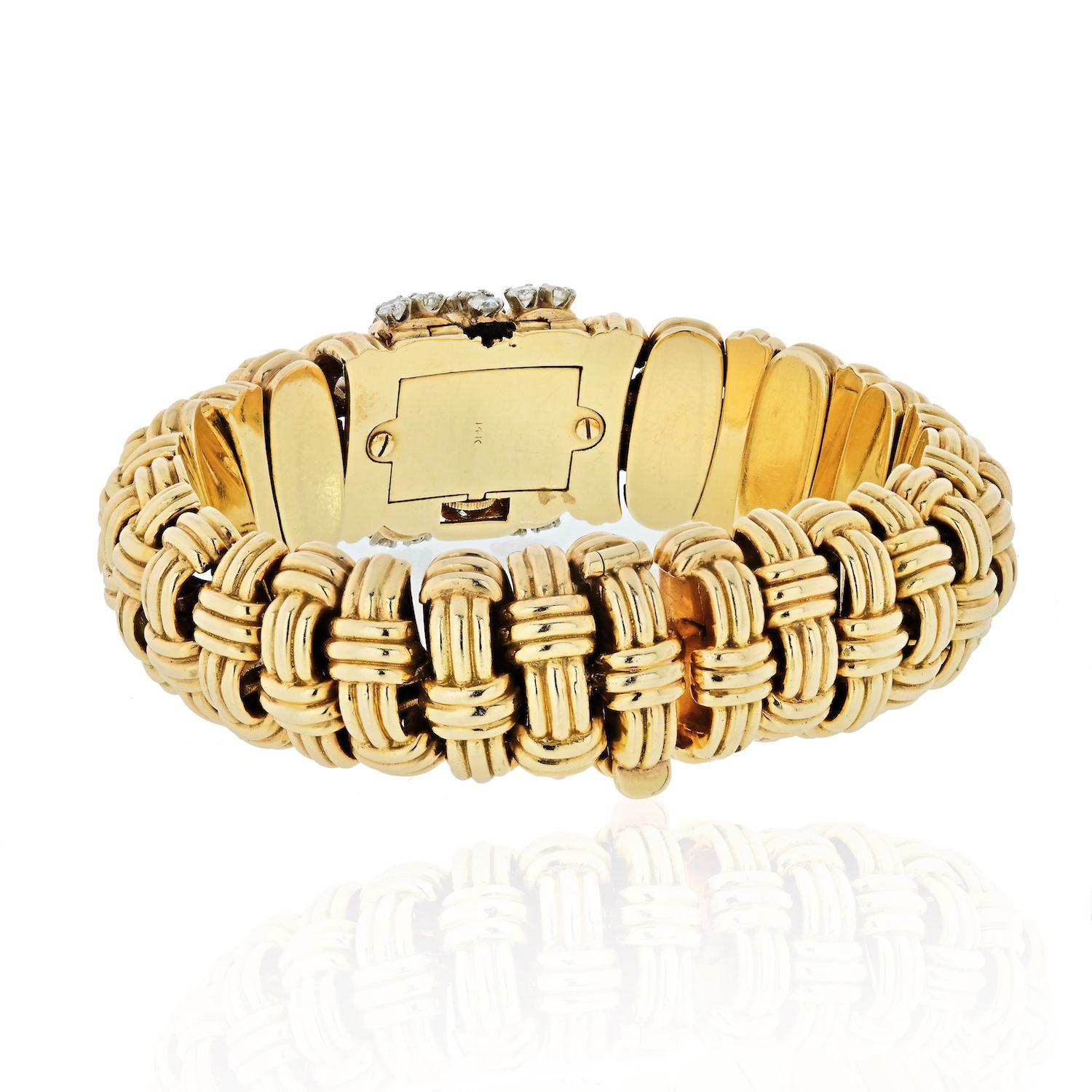 Modern Verdura 1950s 14 Karat Yellow Gold Link 4.50 Carat Diamond Watch and Bracelet