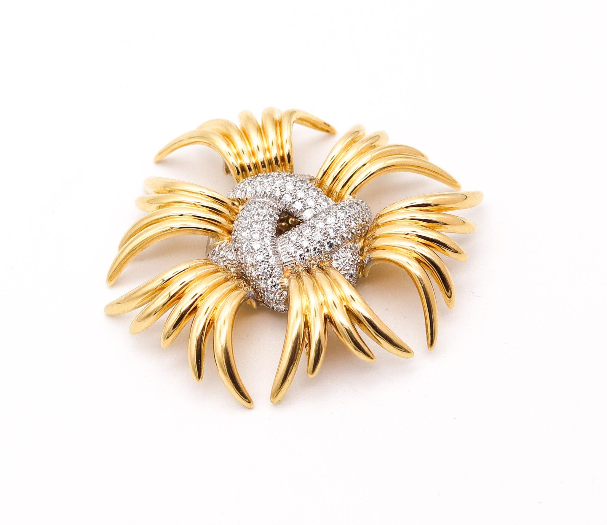 VERDURA 1970 Large Brooch Pendant In 18Kt Gold Platinum And 9.66 Ctw Diamonds In Excellent Condition For Sale In Miami, FL