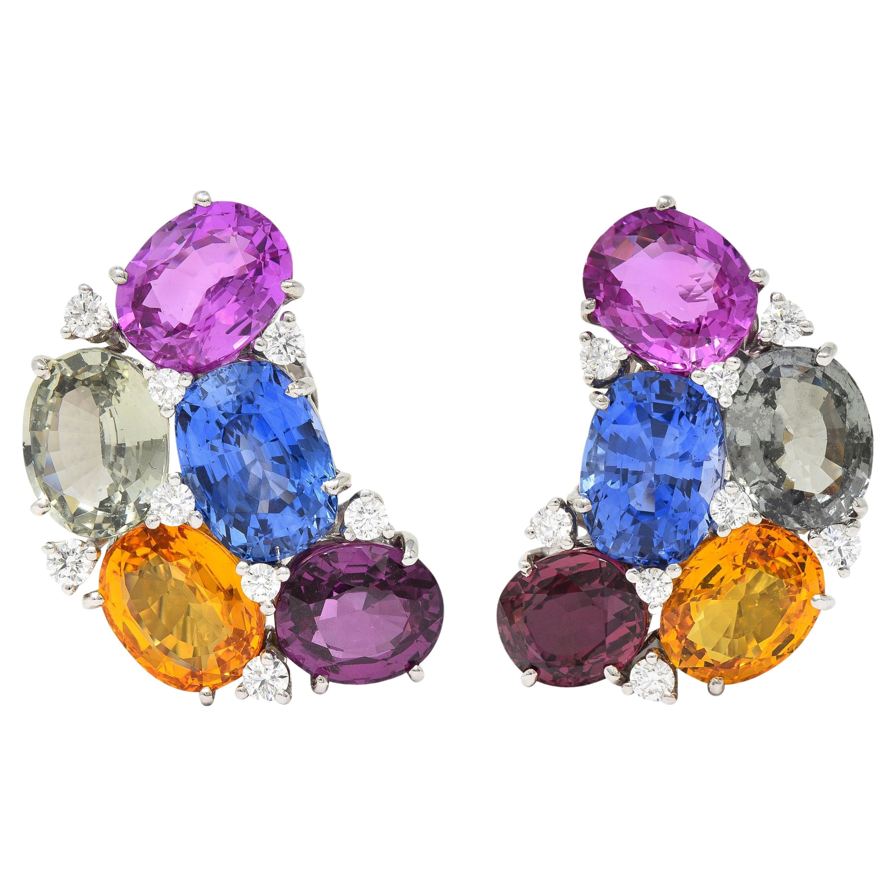 Verdura, boucles d'oreilles vintage en platine avec saphir bleu multicolore 40,02 carats poids total et diamants en vente