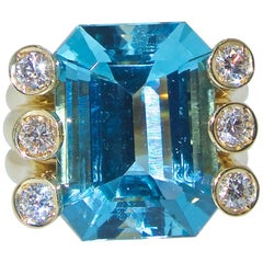 Verdura Aquamarine and Diamond Ring