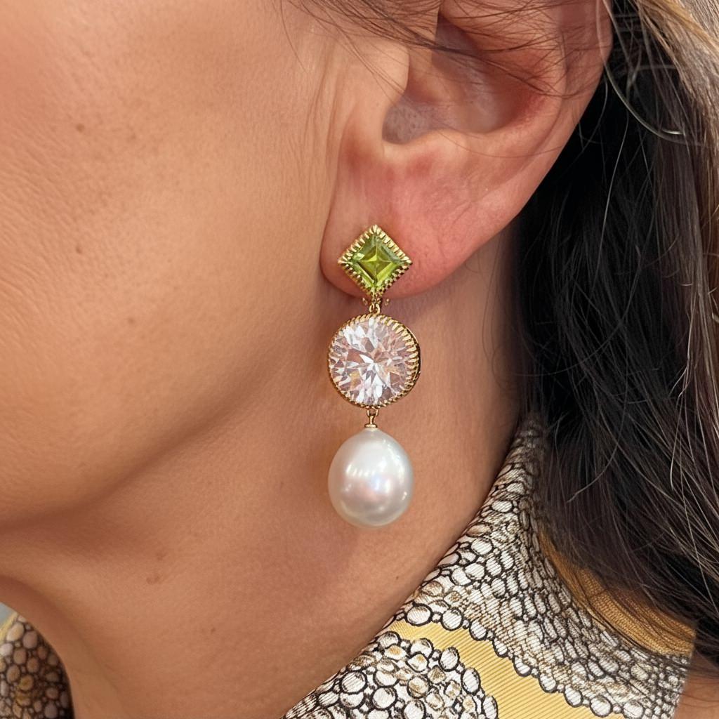 VERDURA Byzantinische Theodora Peridot Weißer Topas Perlenohrringe Damen im Angebot
