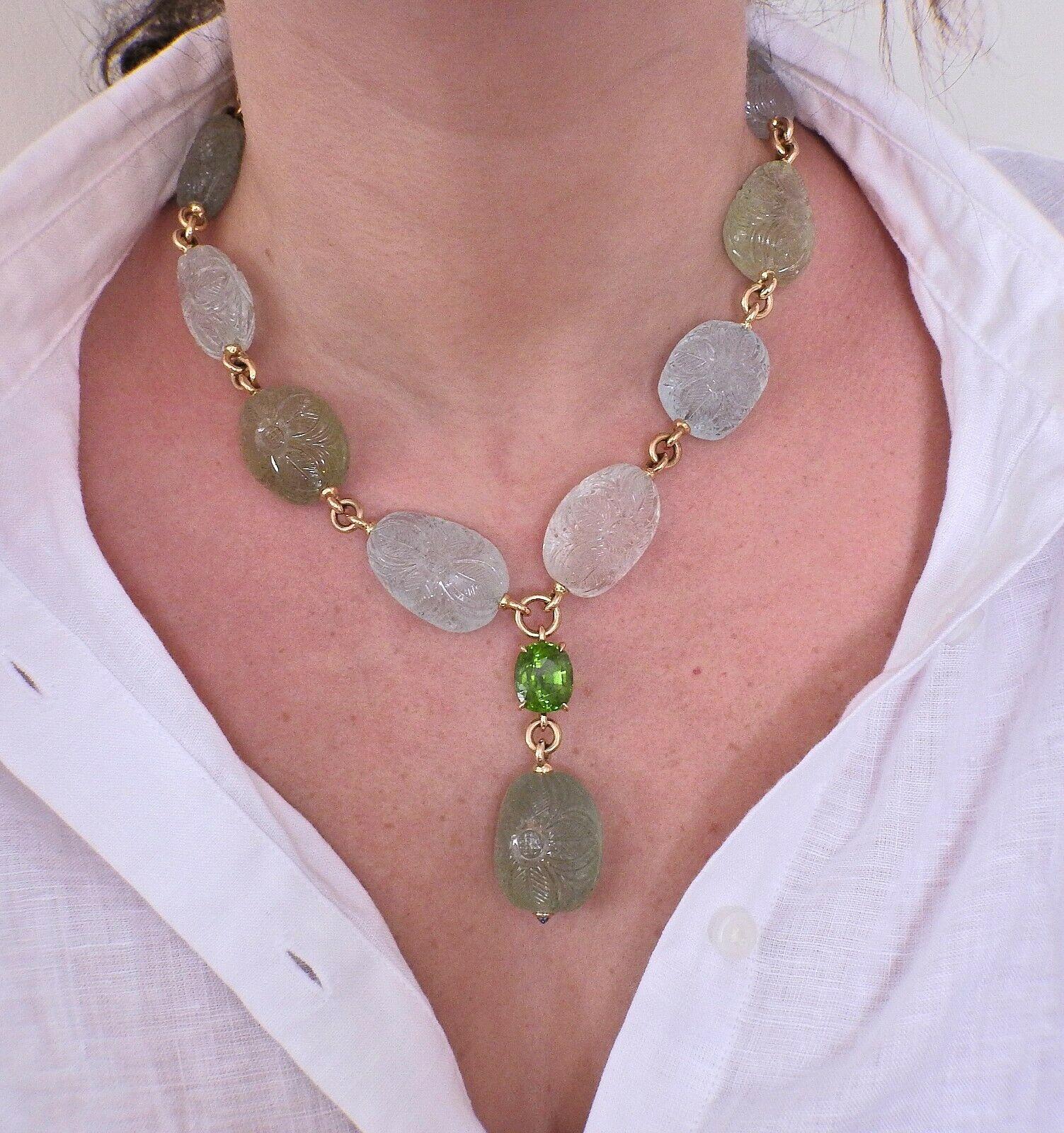 Verdura Carved Beryl Peridot Gold Y Necklace In Excellent Condition For Sale In Lambertville, NJ