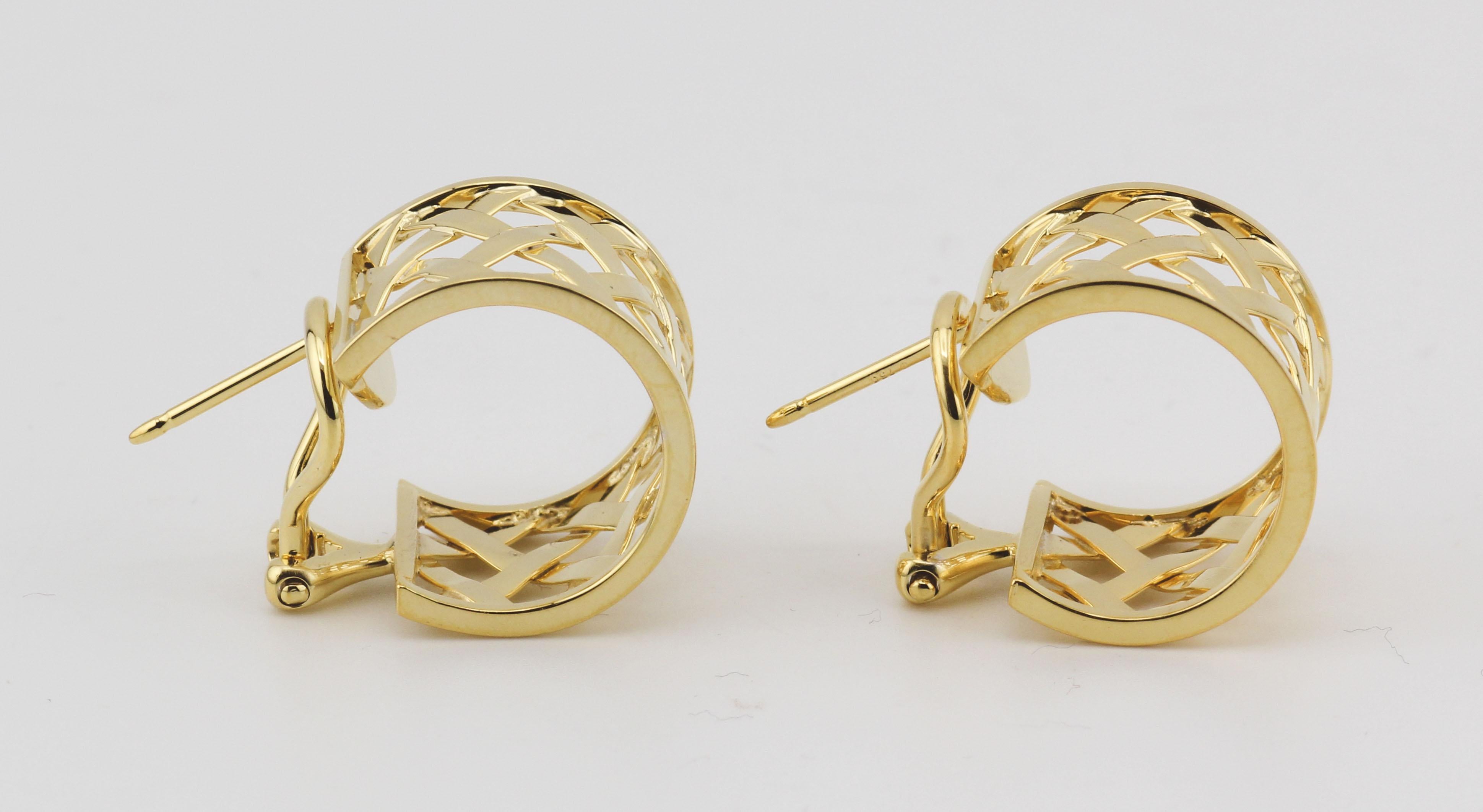 Verdura Créoles croisées en or jaune 18 carats Pour femmes en vente