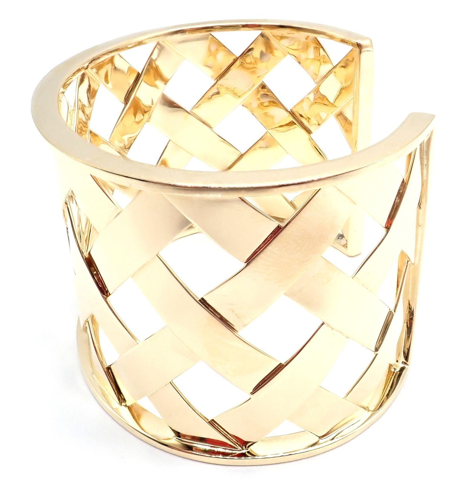 Verdura Criss Cross Wide Yellow Gold Cuff Bangle Bracelet For Sale 5