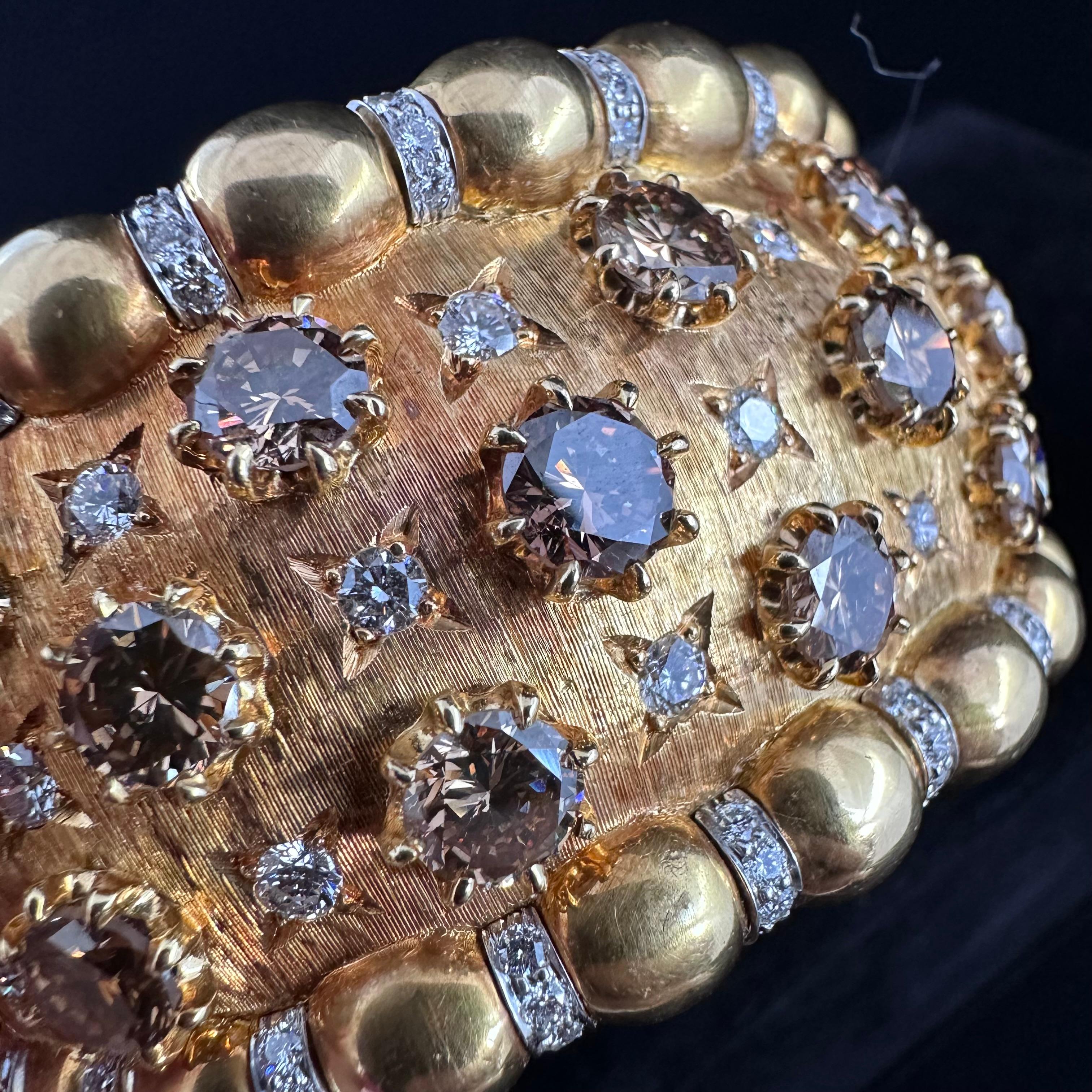 Women's or Men's Verdura Cuff Bracelet Natural Colored Diamonds 18k Gold & Platinum   For Sale
