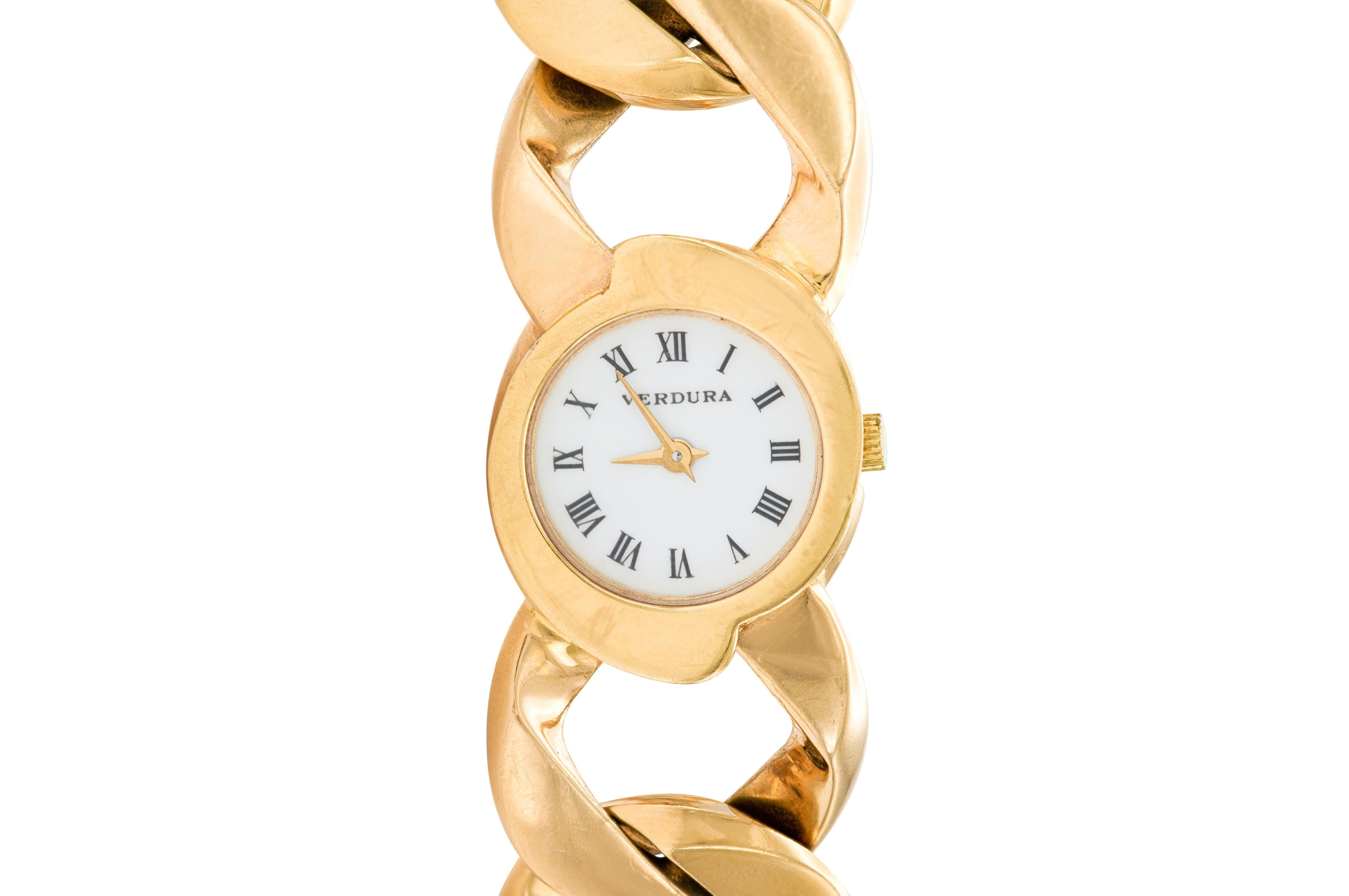 Finely crafted in 18k yellow gold with a white face.
Signed by Verdura
20mm face
Size 8 1/4 inches
Comes with its original pouch and box.