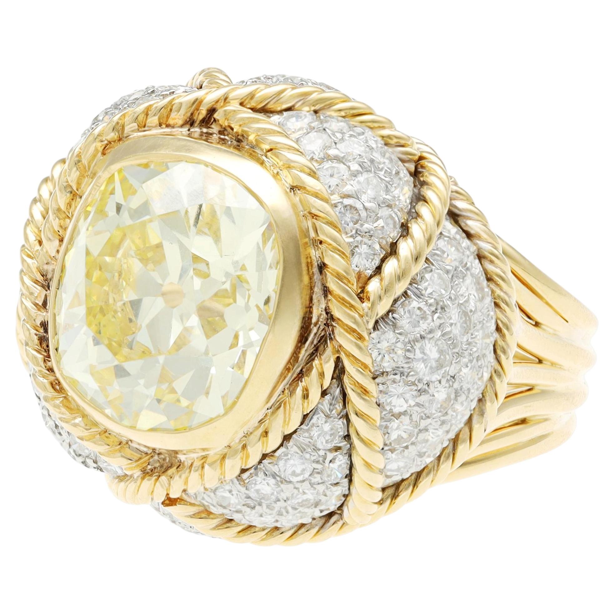 VERDURA Diamond Bombé Ring For Sale