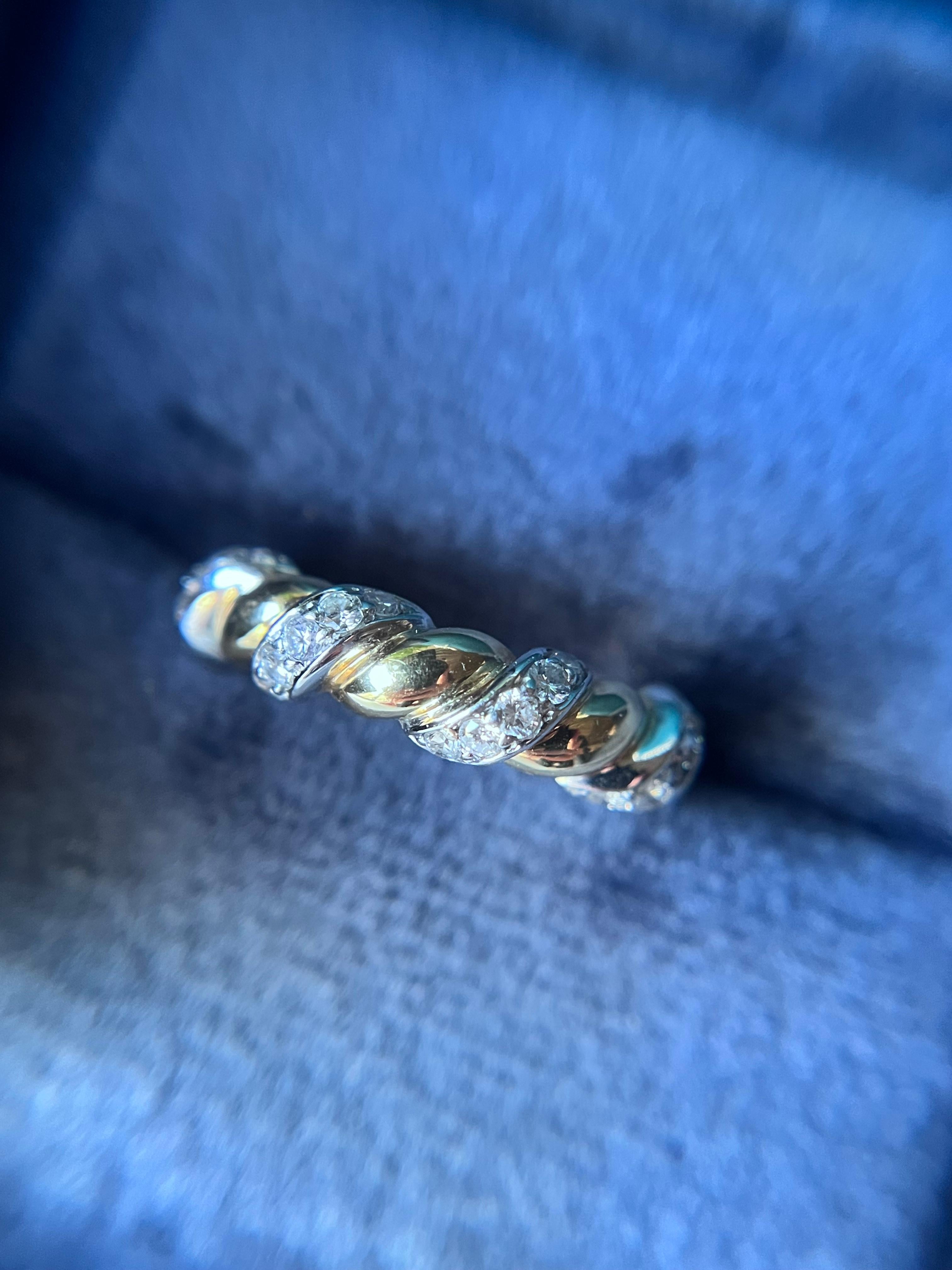 Round Cut Verdura Diamond Twisted Band For Sale