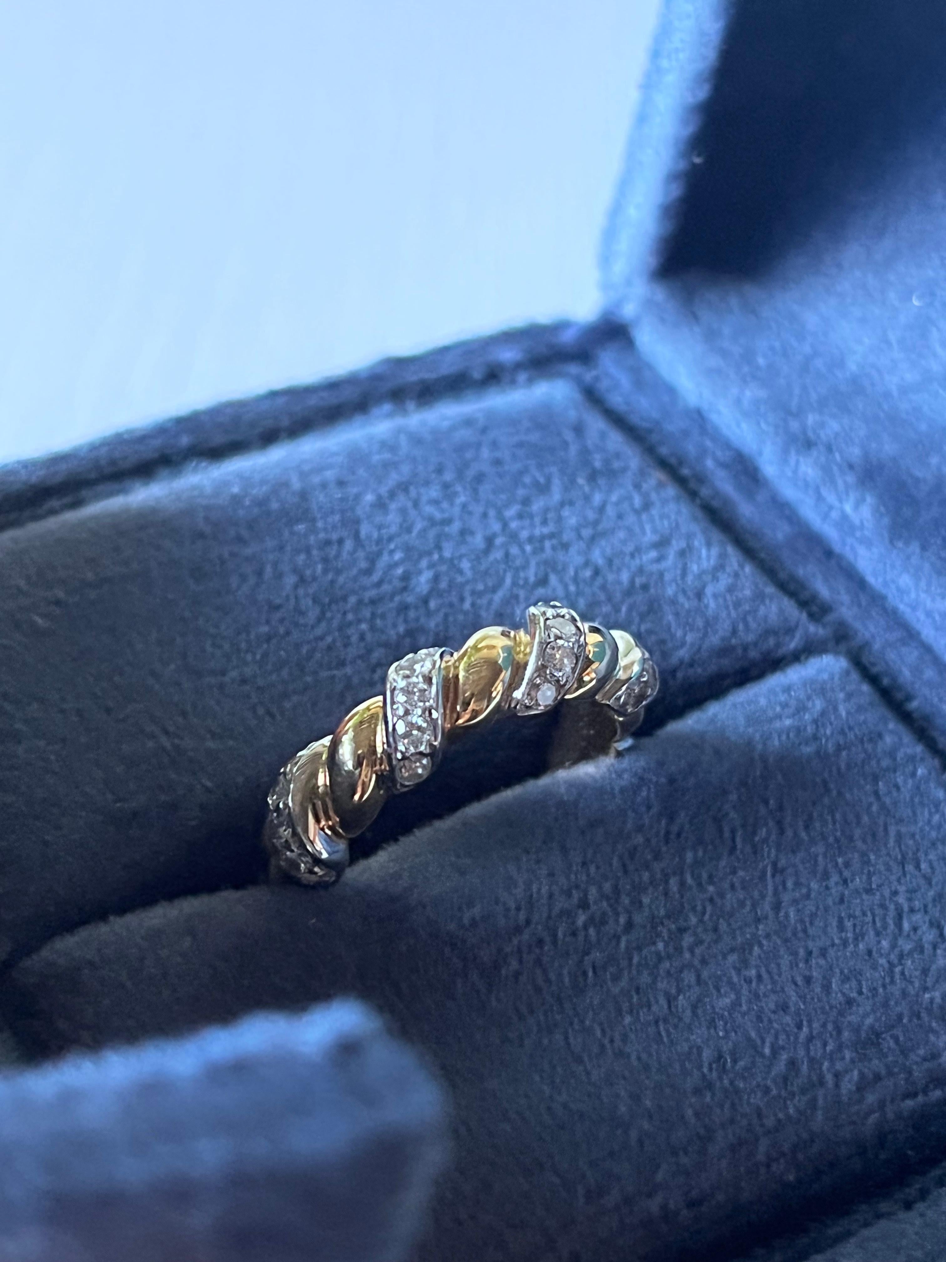 Verdura Diamond Twisted Band In Good Condition For Sale In Houston, TX