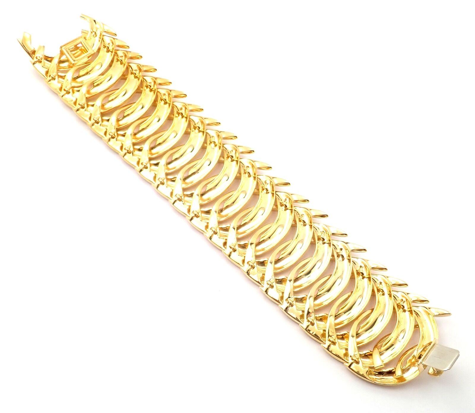 Verdura Double Crescent Yellow Gold Wide Link Bracelet 2