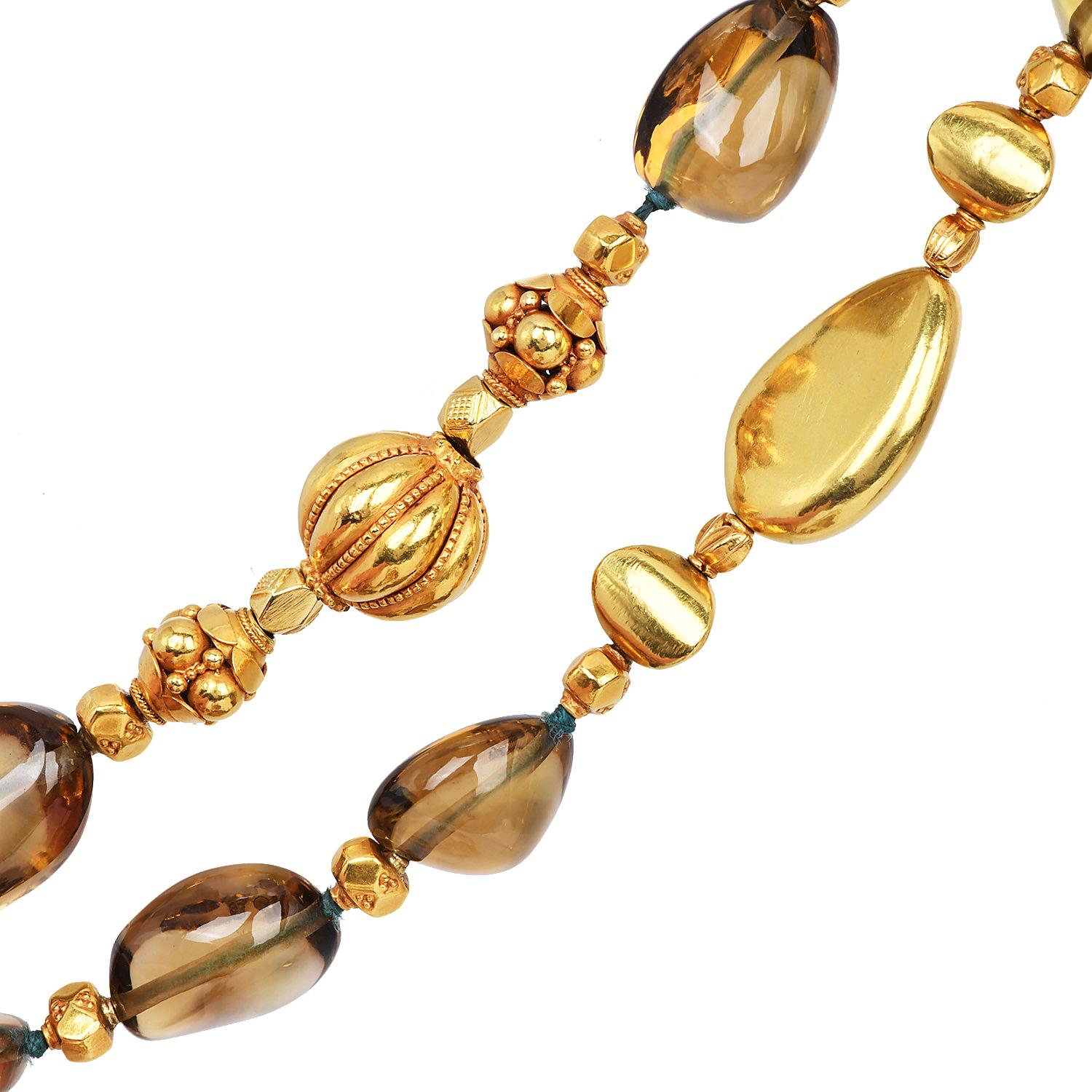 Moderno Verdura Collana extra lunga in quarzo fumé con perline in oro 18 carati in vendita