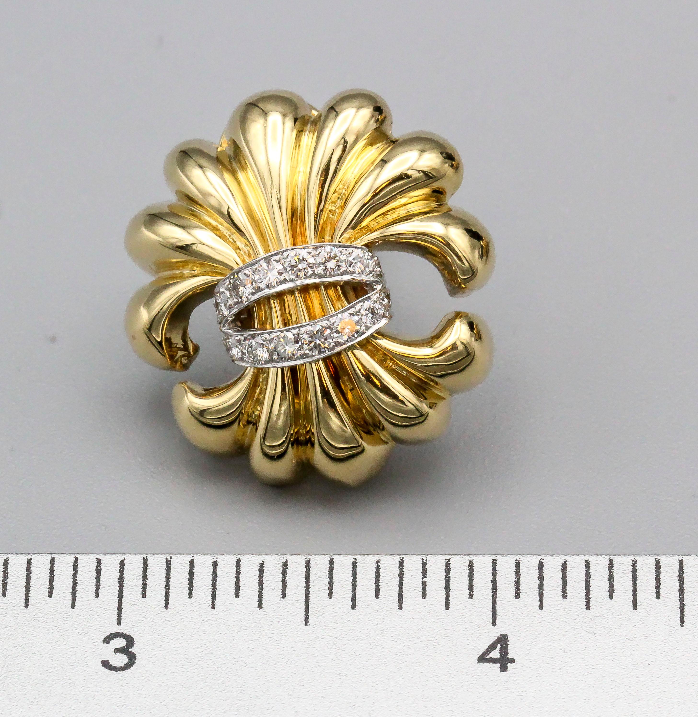 Verdura Fleur-de-Lis Diamond and 18 Karat Gold Earrings In Excellent Condition In New York City, NY