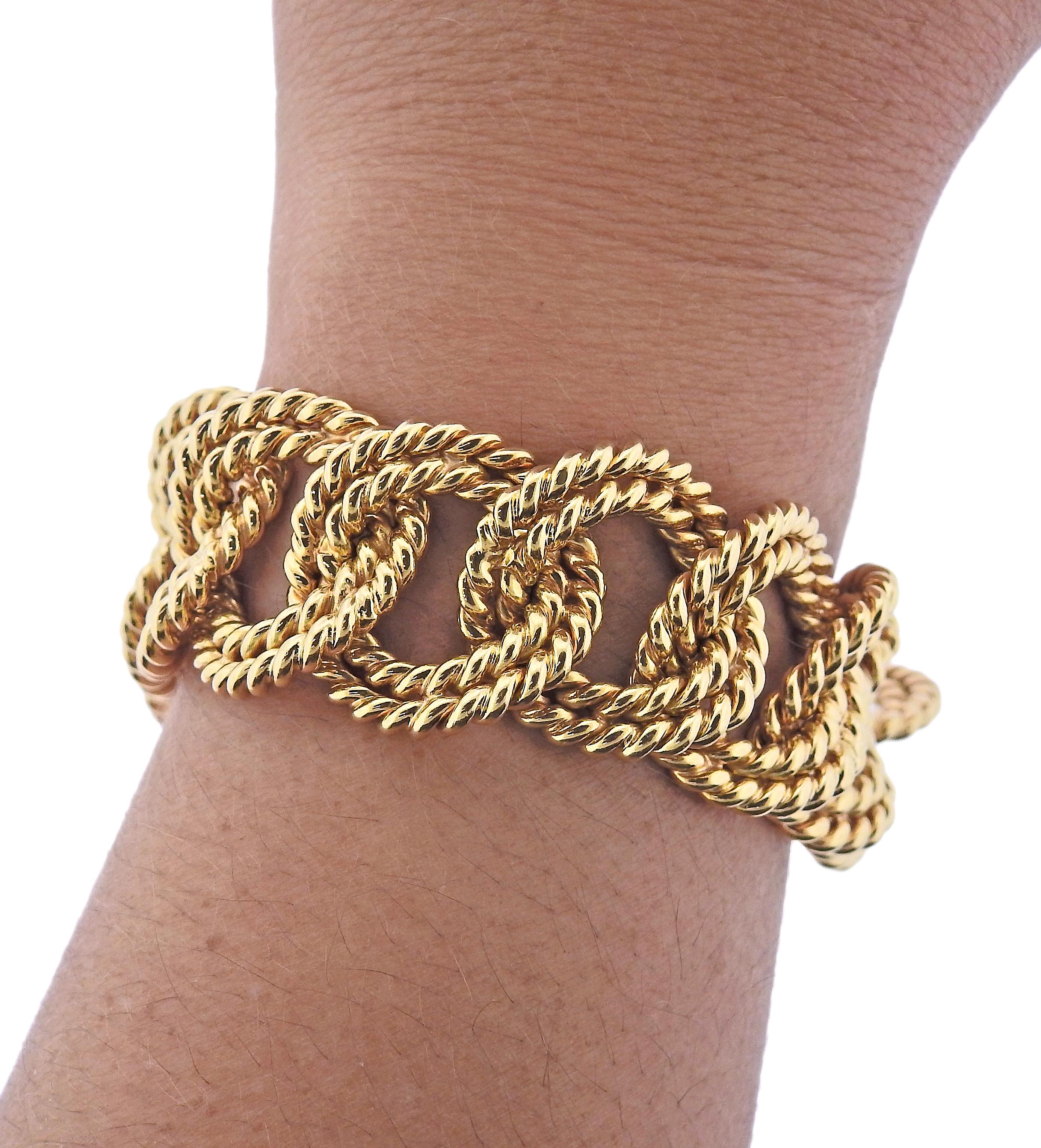 Verdura Gold Rope Link Bracelet In Excellent Condition For Sale In Lambertville, NJ