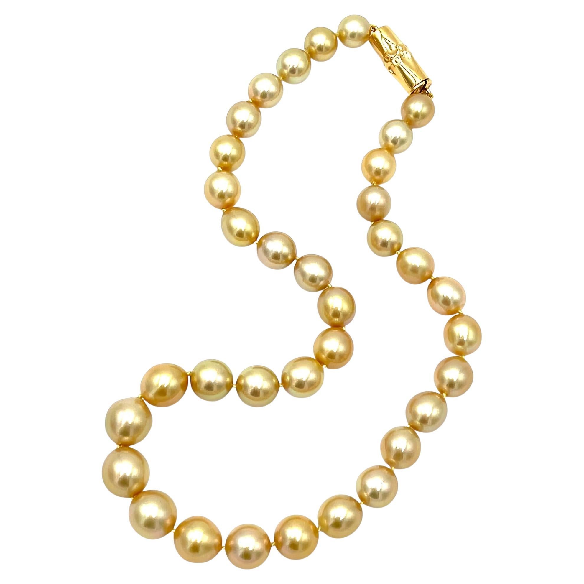 VERDURA Collar de Perlas Doradas del Mar del Sur en venta