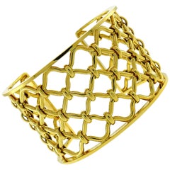 Verdura Kensington Yellow Gold Cuff Bracelet