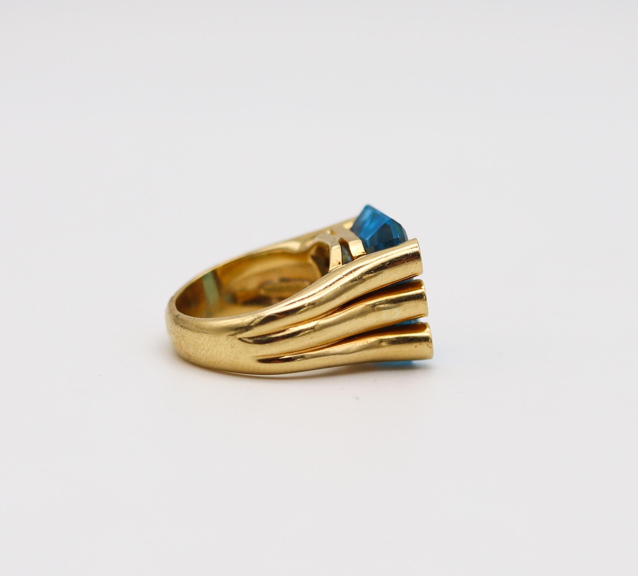 Brilliant Cut Verdura Milan Cocktail Ring In 18Kt Yellow Gold With 14.78 Ctw Topaz & Diamonds