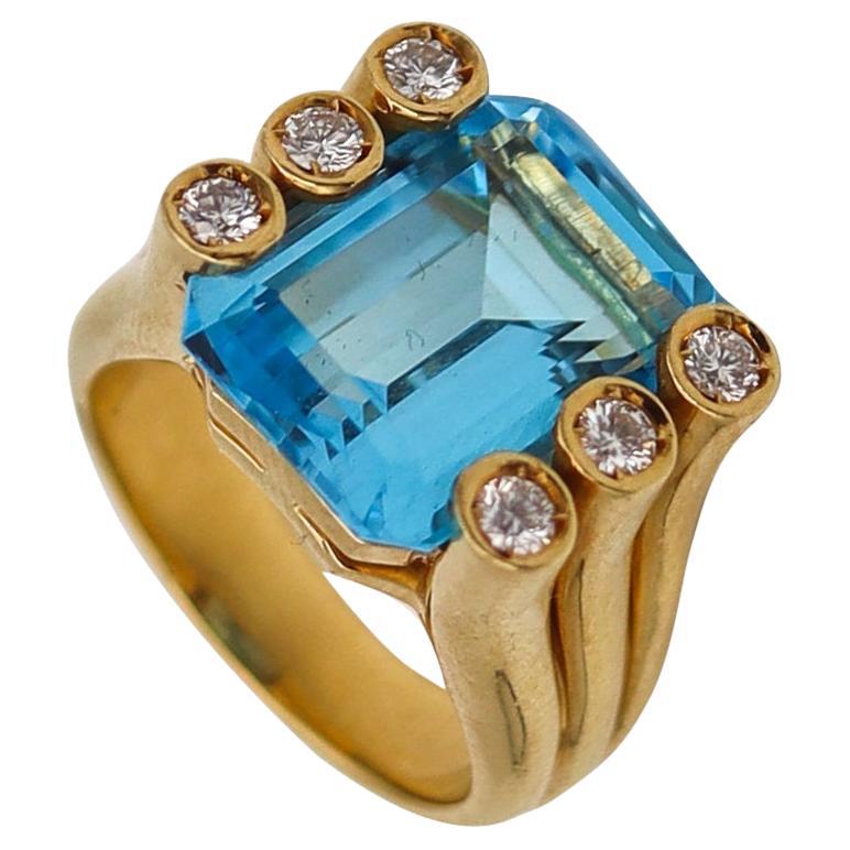 Verdura Milan Cocktail Ring In 18Kt Yellow Gold With 14.78 Ctw Topaz & Diamonds