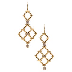 Verdura Milan Iconic Kensington Drop Earrings In 18Kt Gold With 1.06 Ctw Diamond